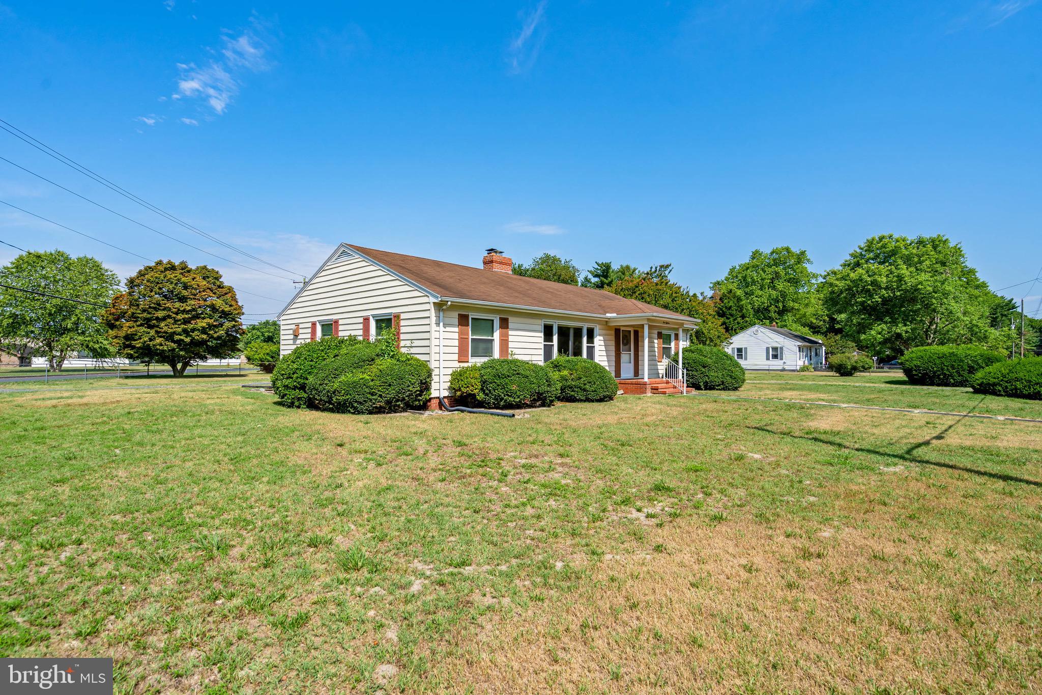 WHITE PLAINS - Residential