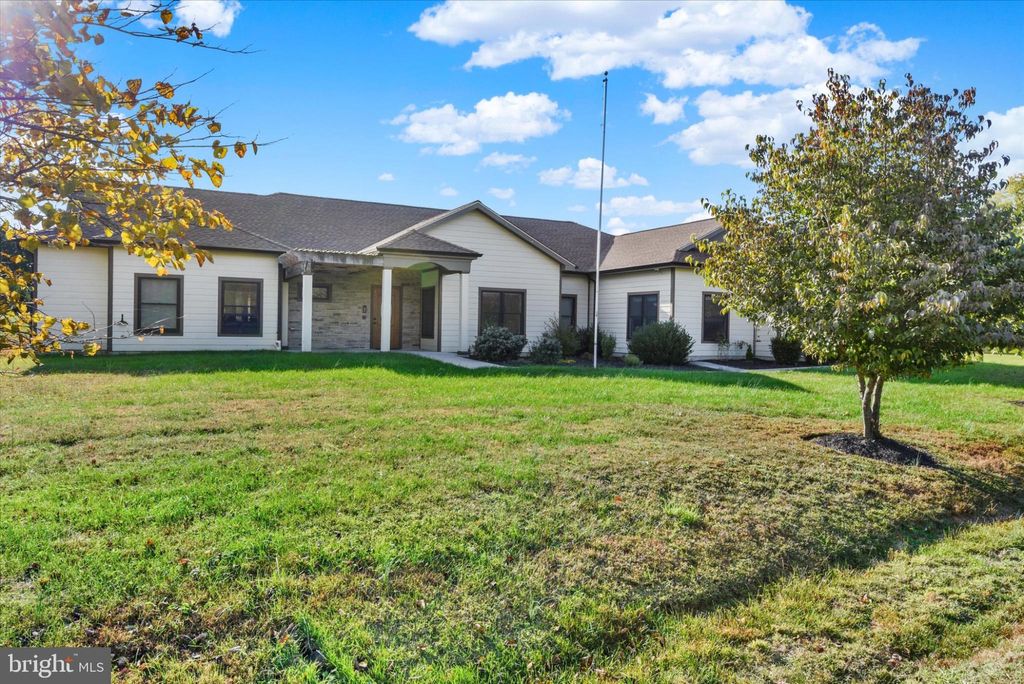 Photo of 8368 Hawkins Creamery Road, GAITHERSBURG, MD 20882 (MLS # MDMC2205250)