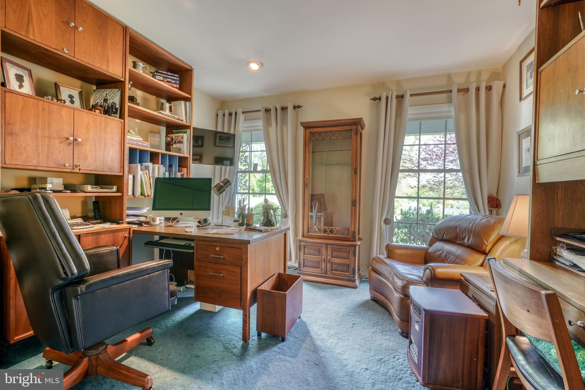 FOX CHAPEL - Residential