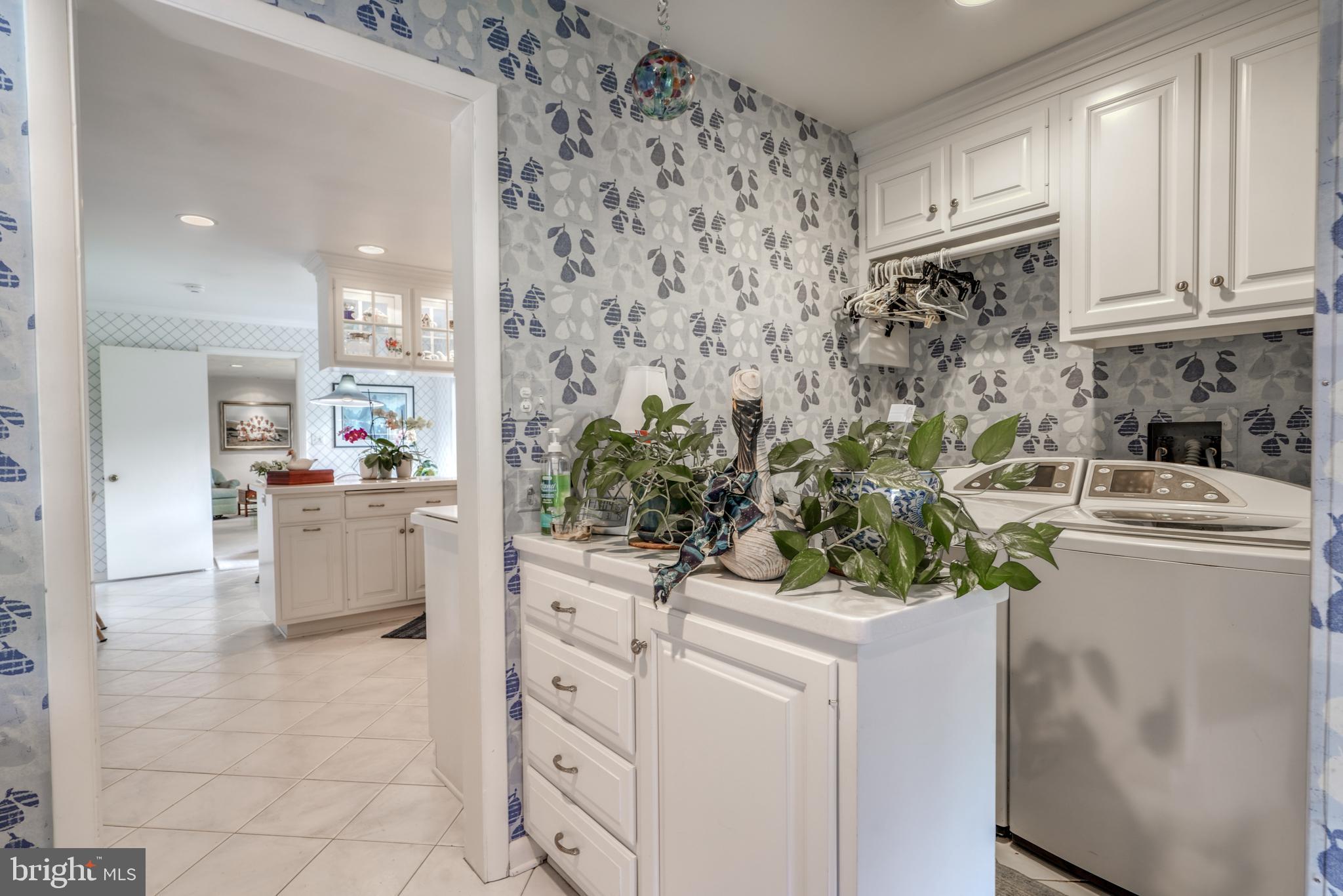 FOX CHAPEL - Residential