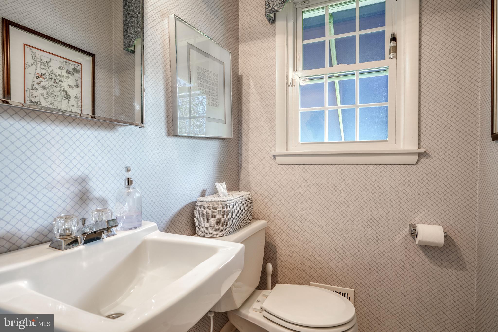 FOX CHAPEL - Residential