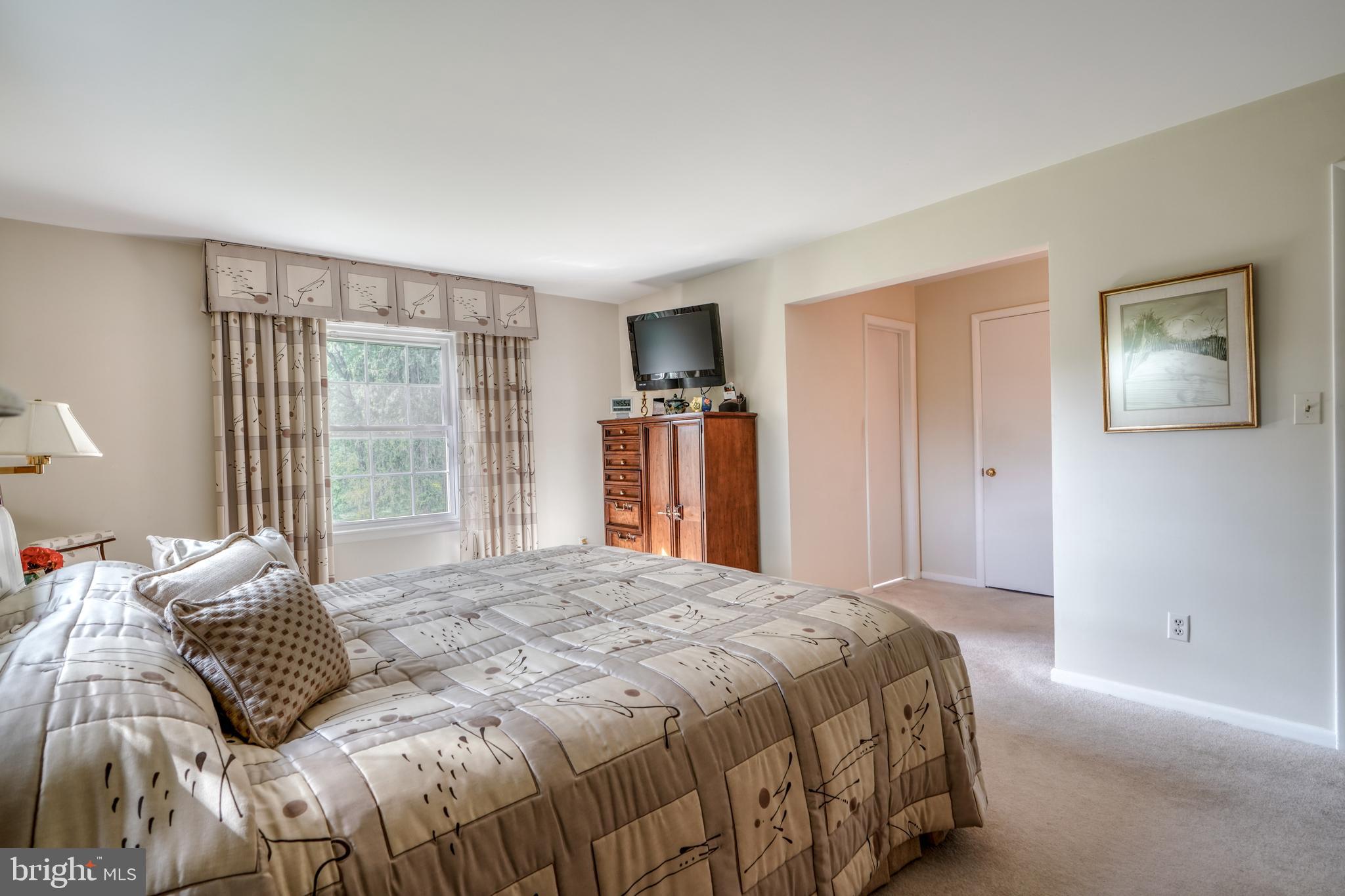 FOX CHAPEL - Residential