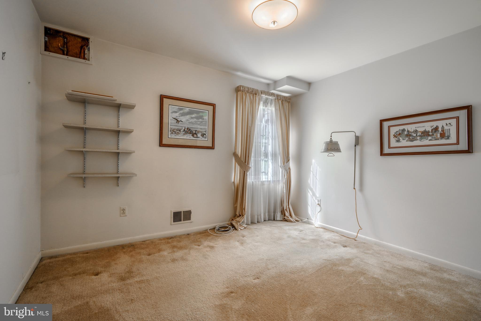 FOX CHAPEL - Residential