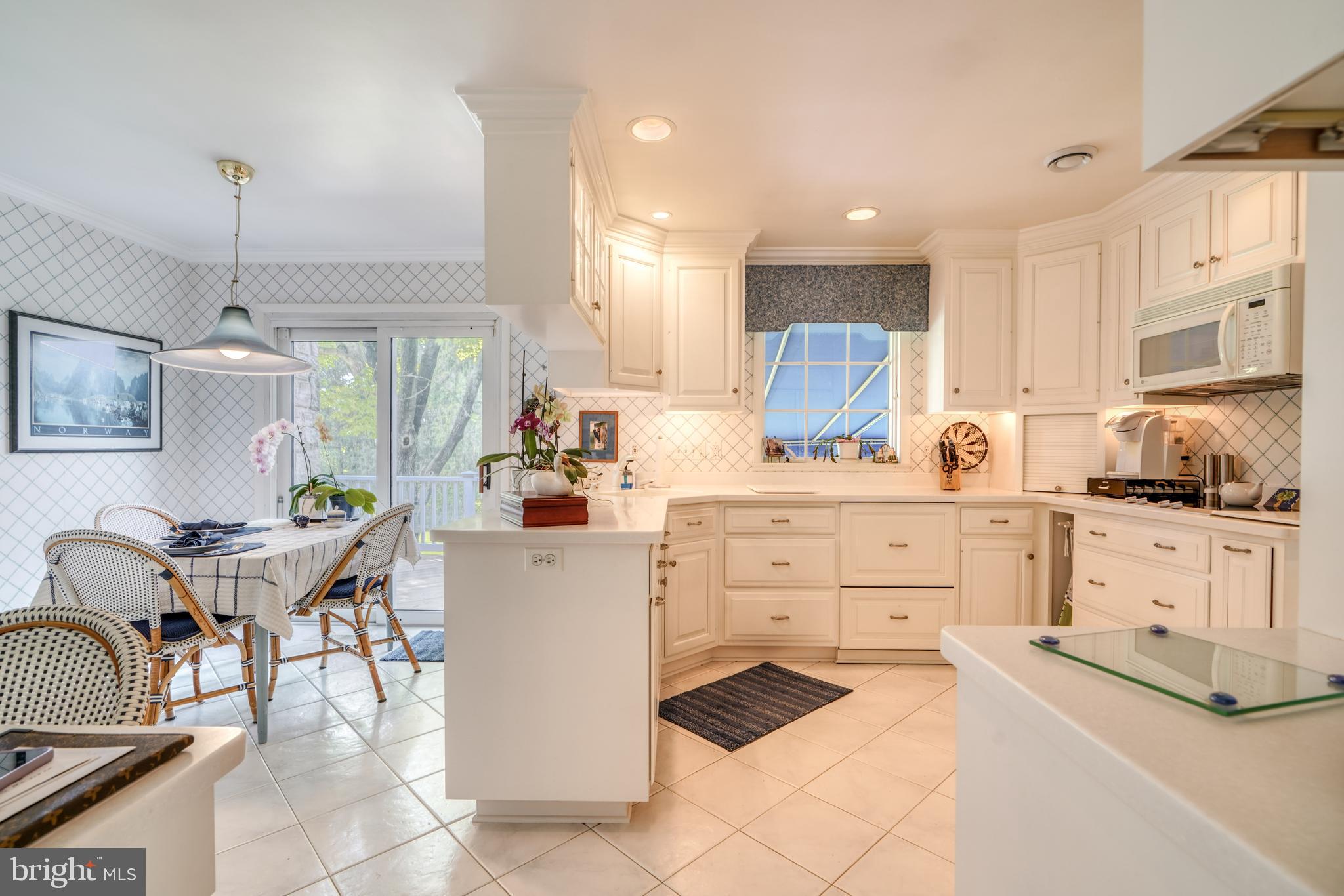 FOX CHAPEL - Residential