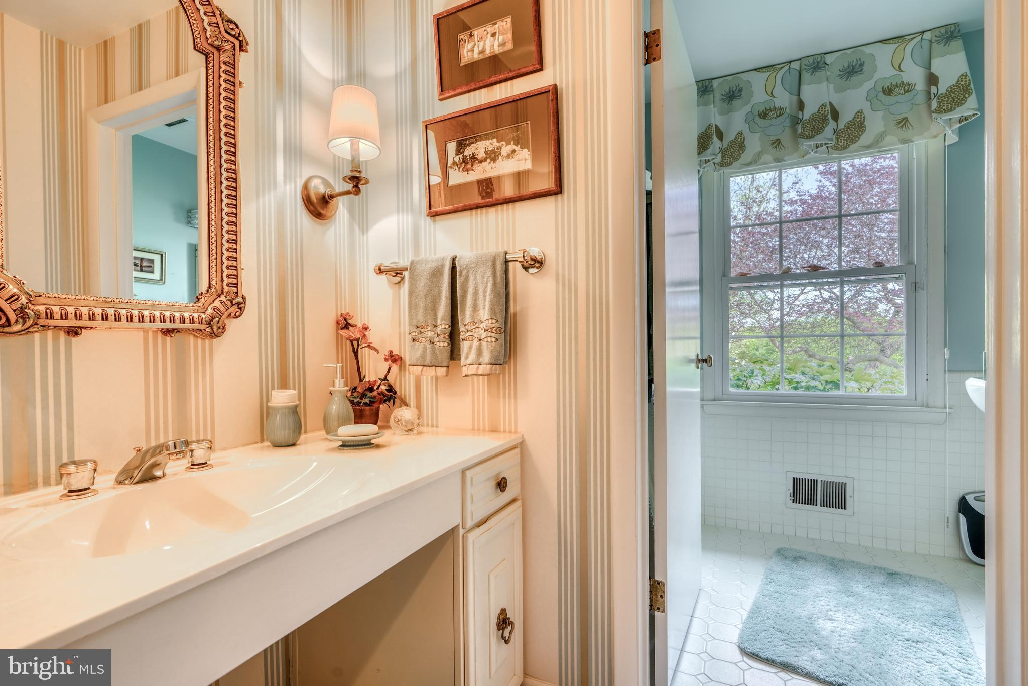 FOX CHAPEL - Residential