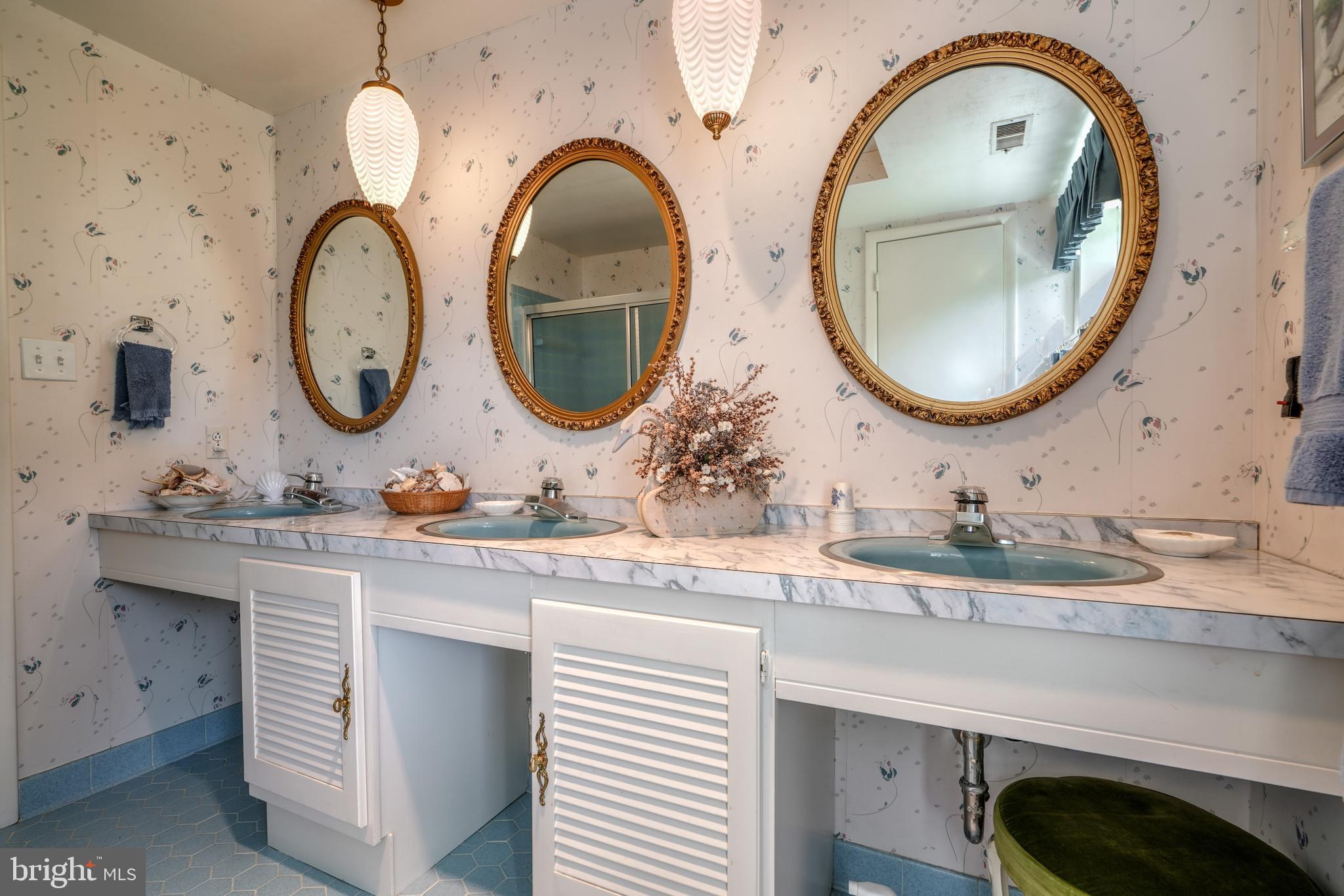 FOX CHAPEL - Residential