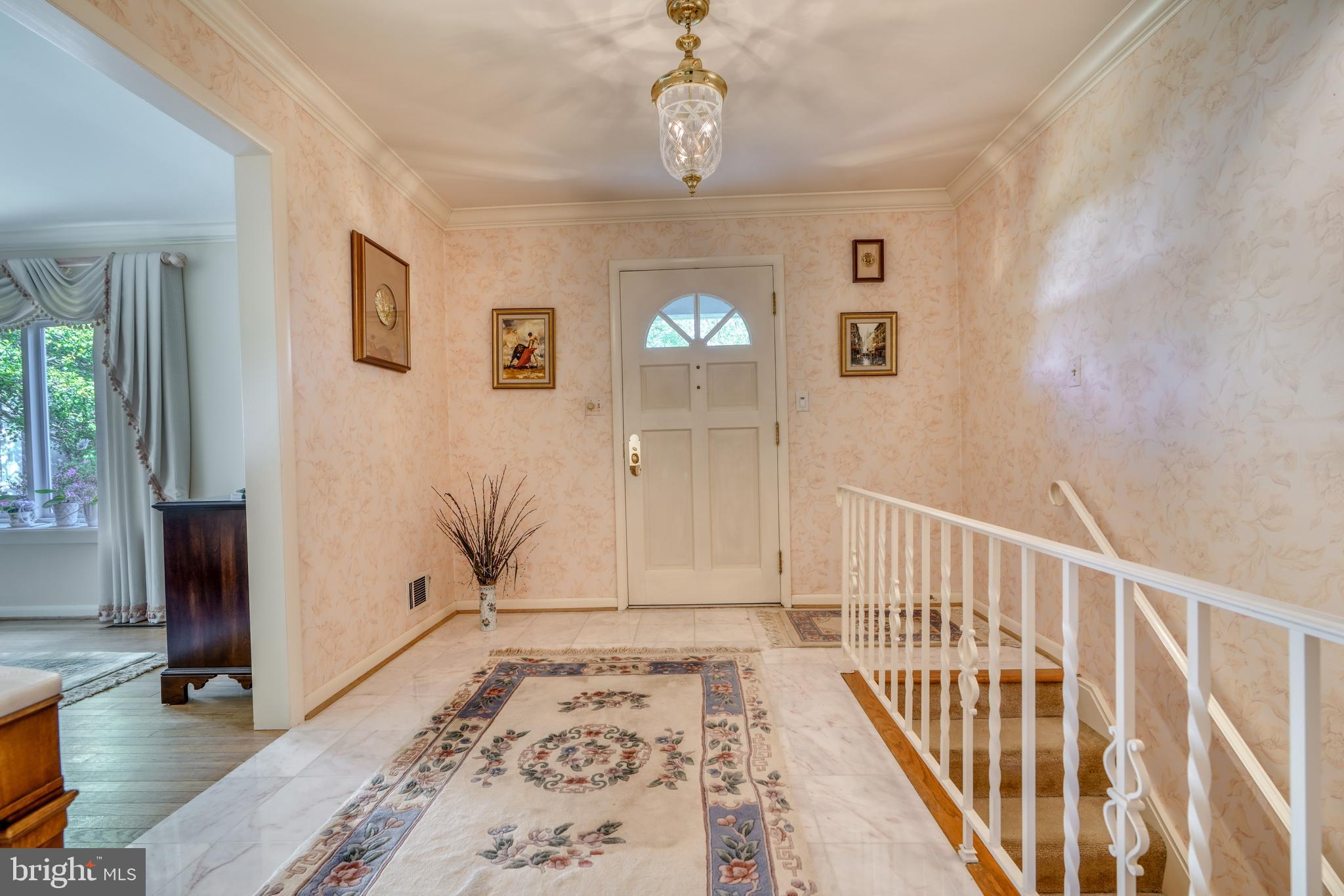 FOX CHAPEL - Residential