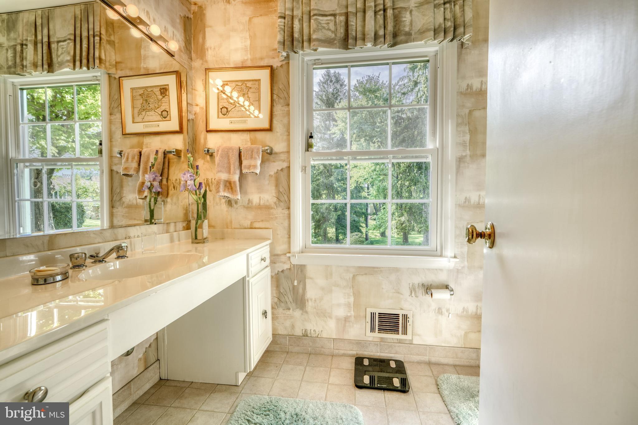 FOX CHAPEL - Residential