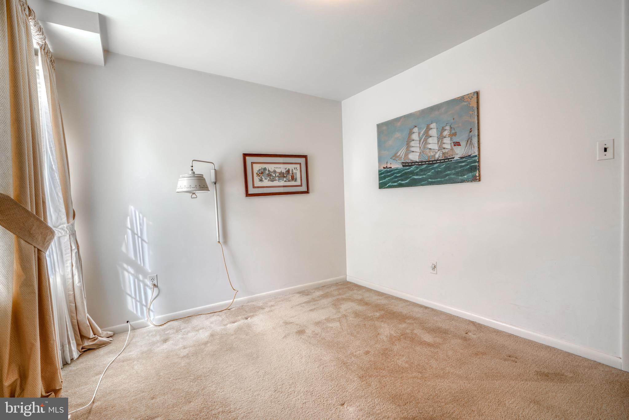 FOX CHAPEL - Residential