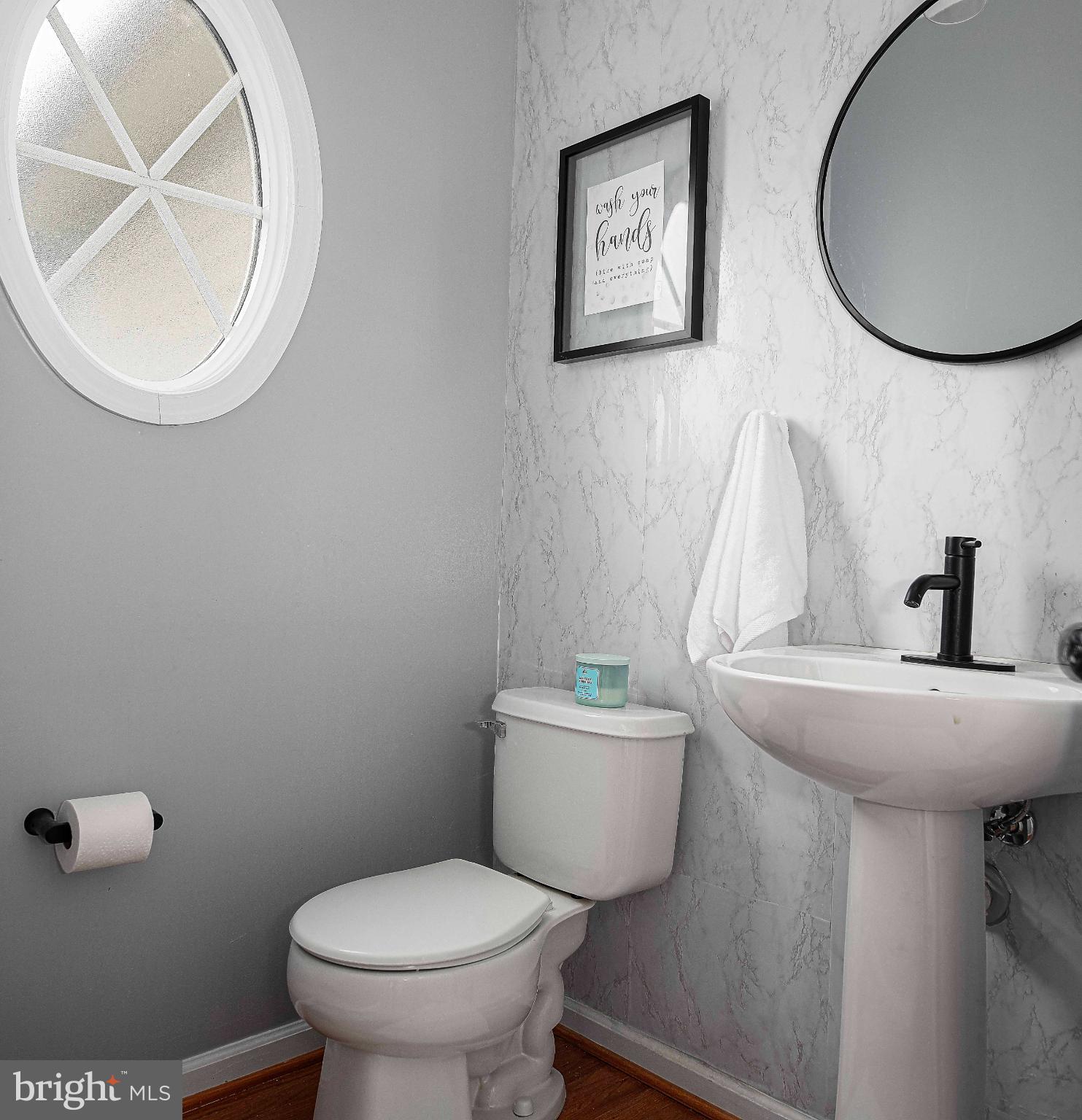 KINGS CHARTER - Residential