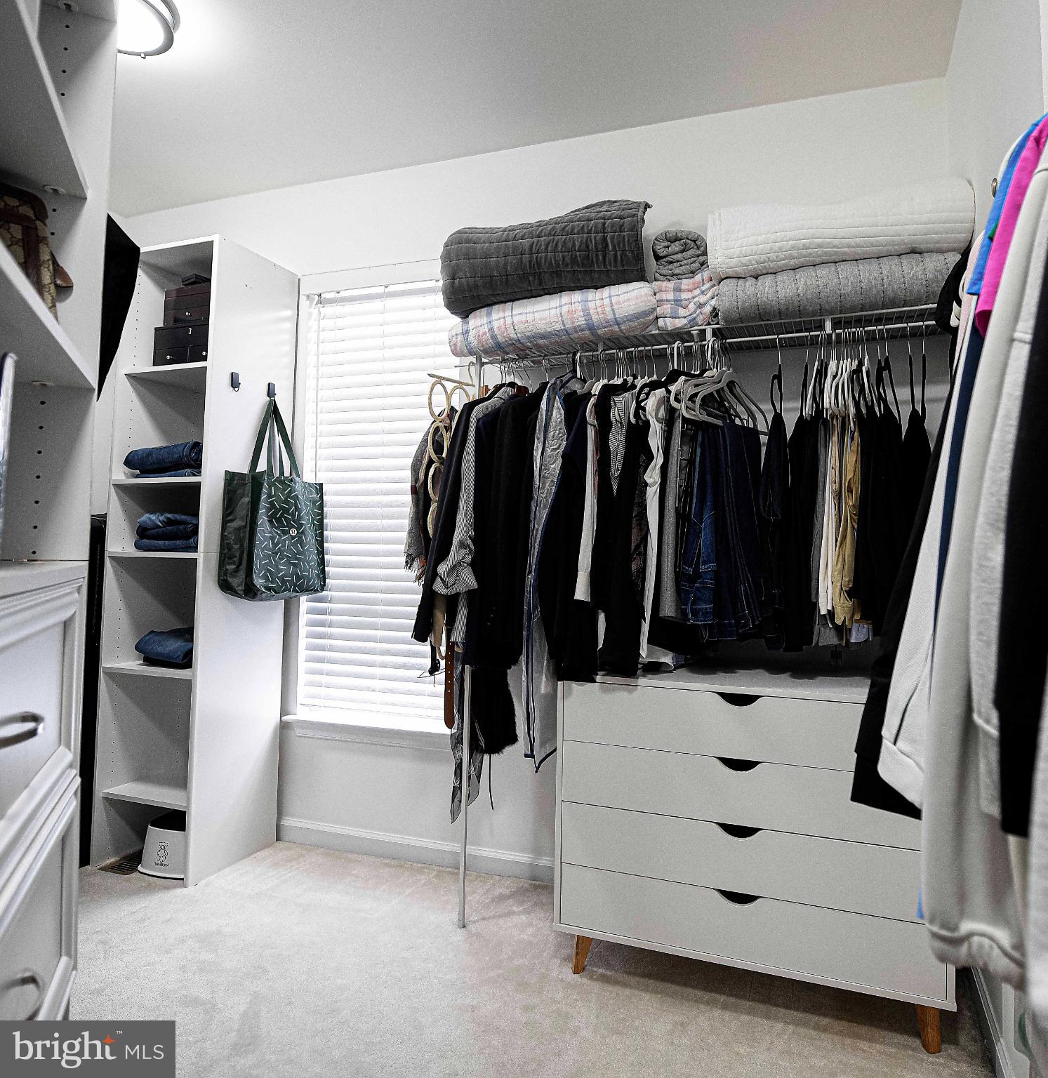 KINGS CHARTER - Residential