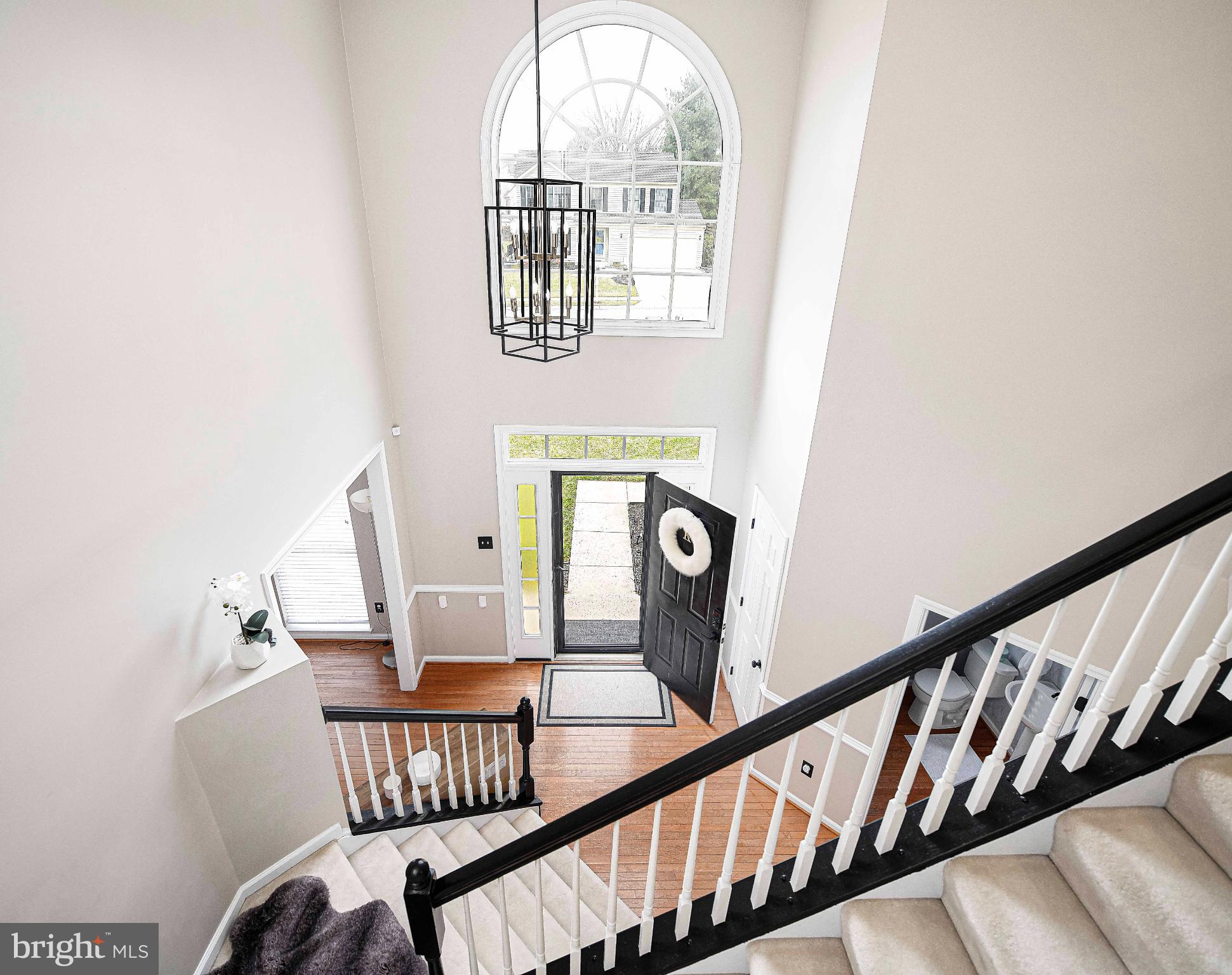 KINGS CHARTER - Residential