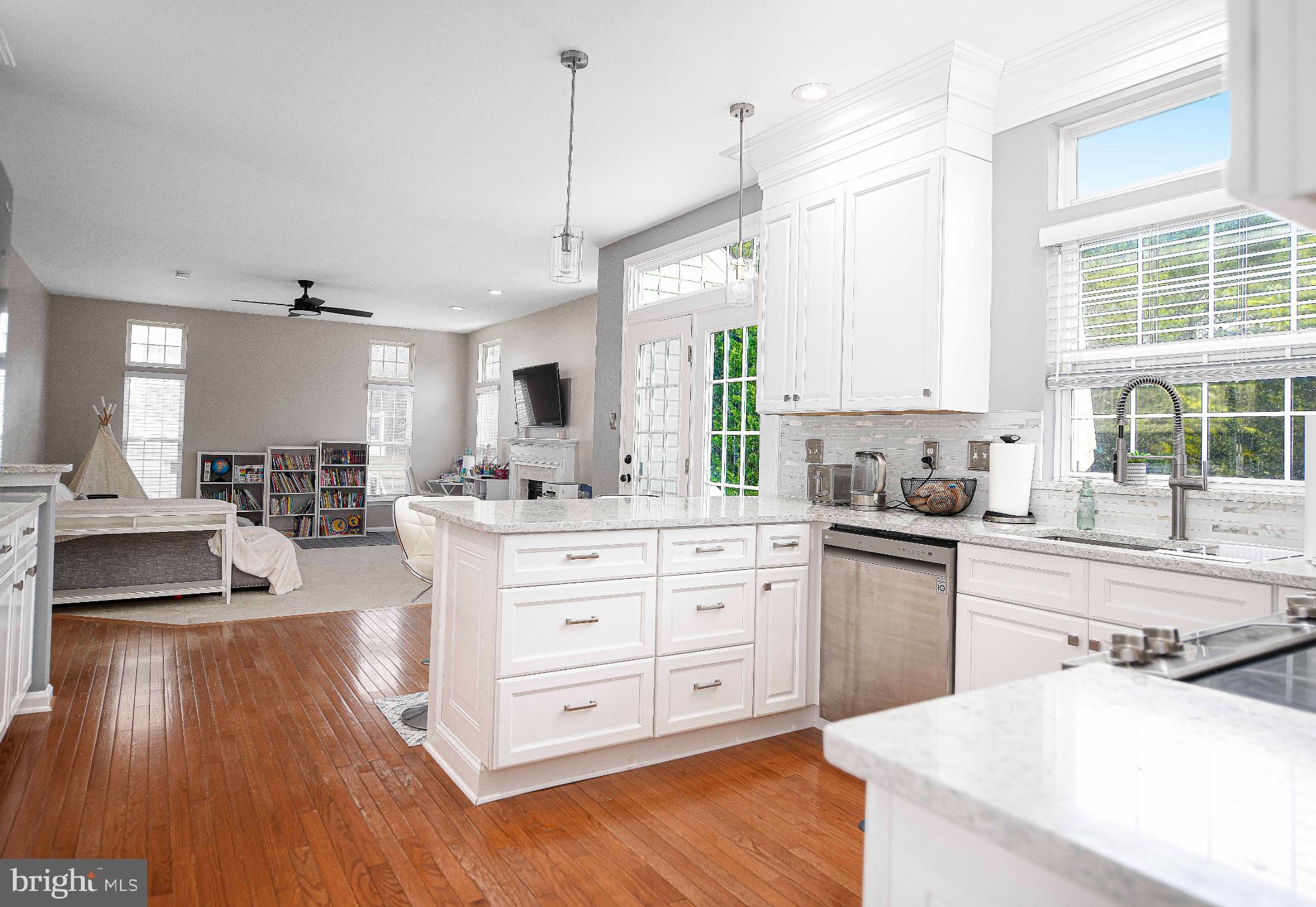 KINGS CHARTER - Residential