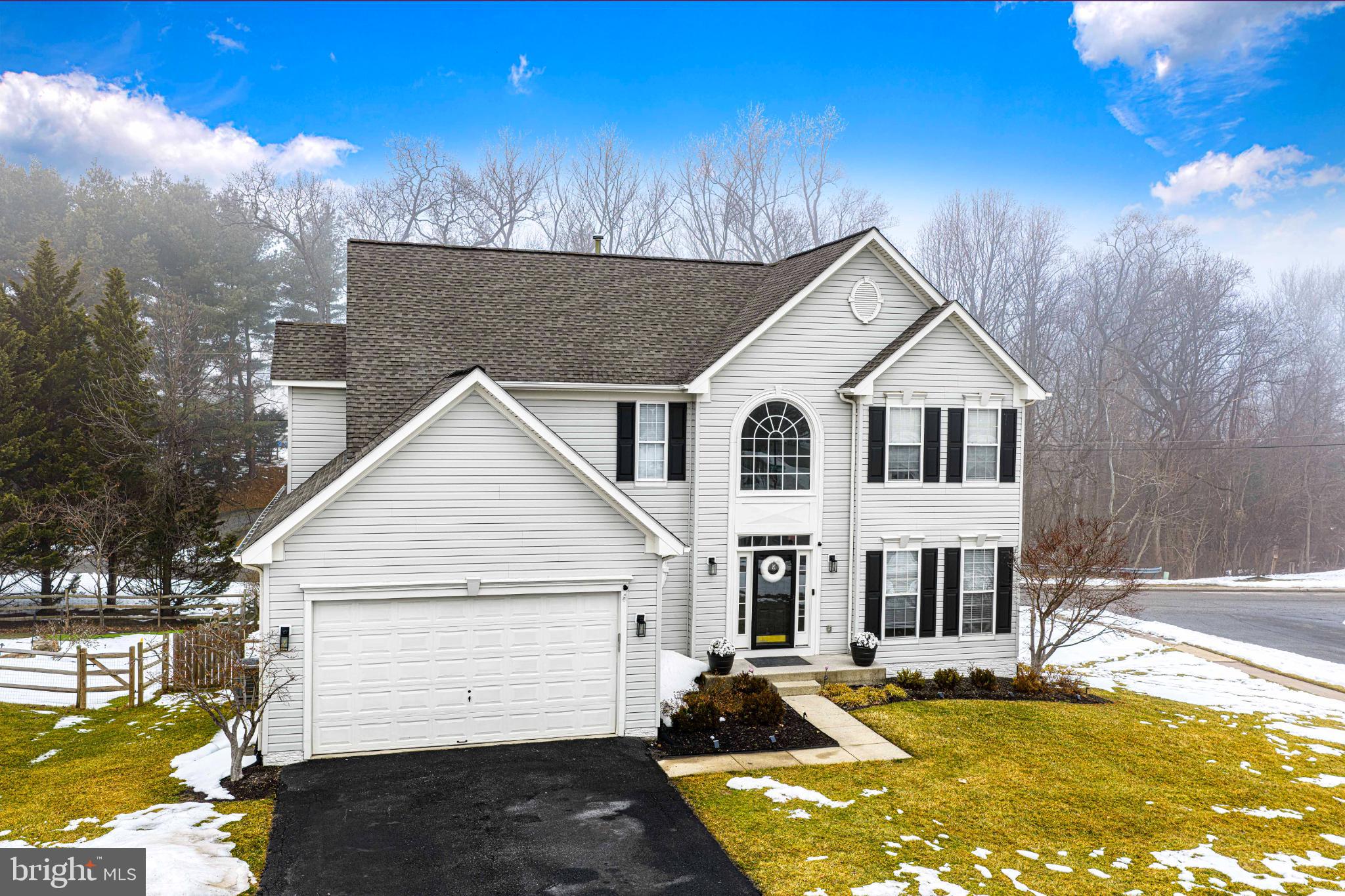 KINGS CHARTER - Residential