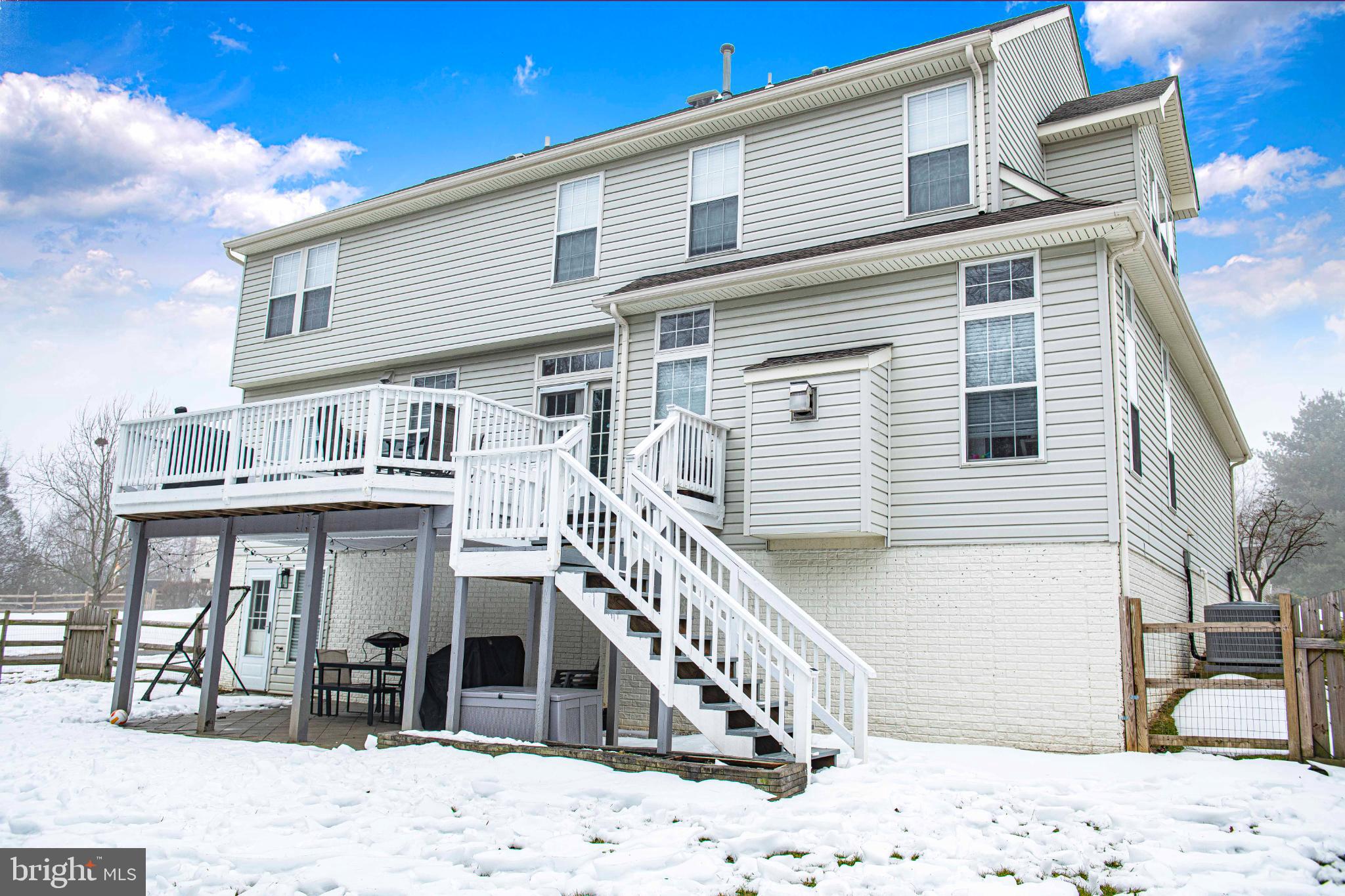 KINGS CHARTER - Residential