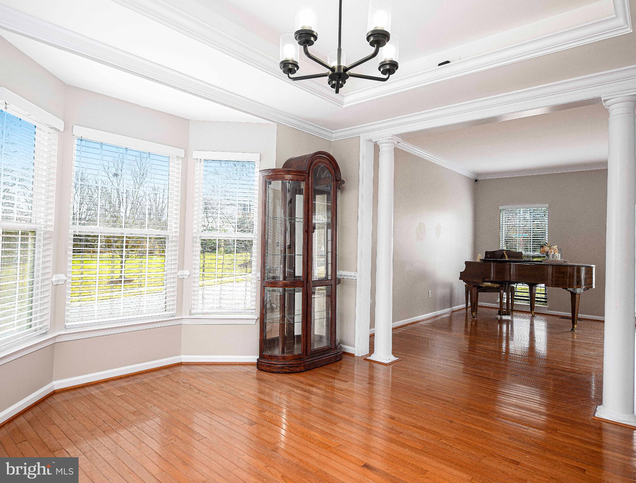 KINGS CHARTER - Residential