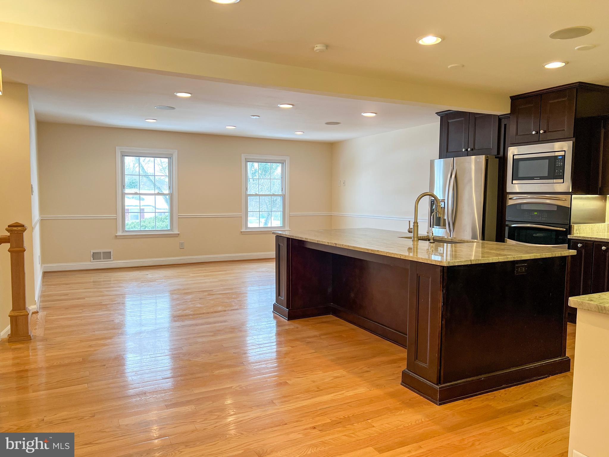 FAIRVIEW ESTATES - Residential