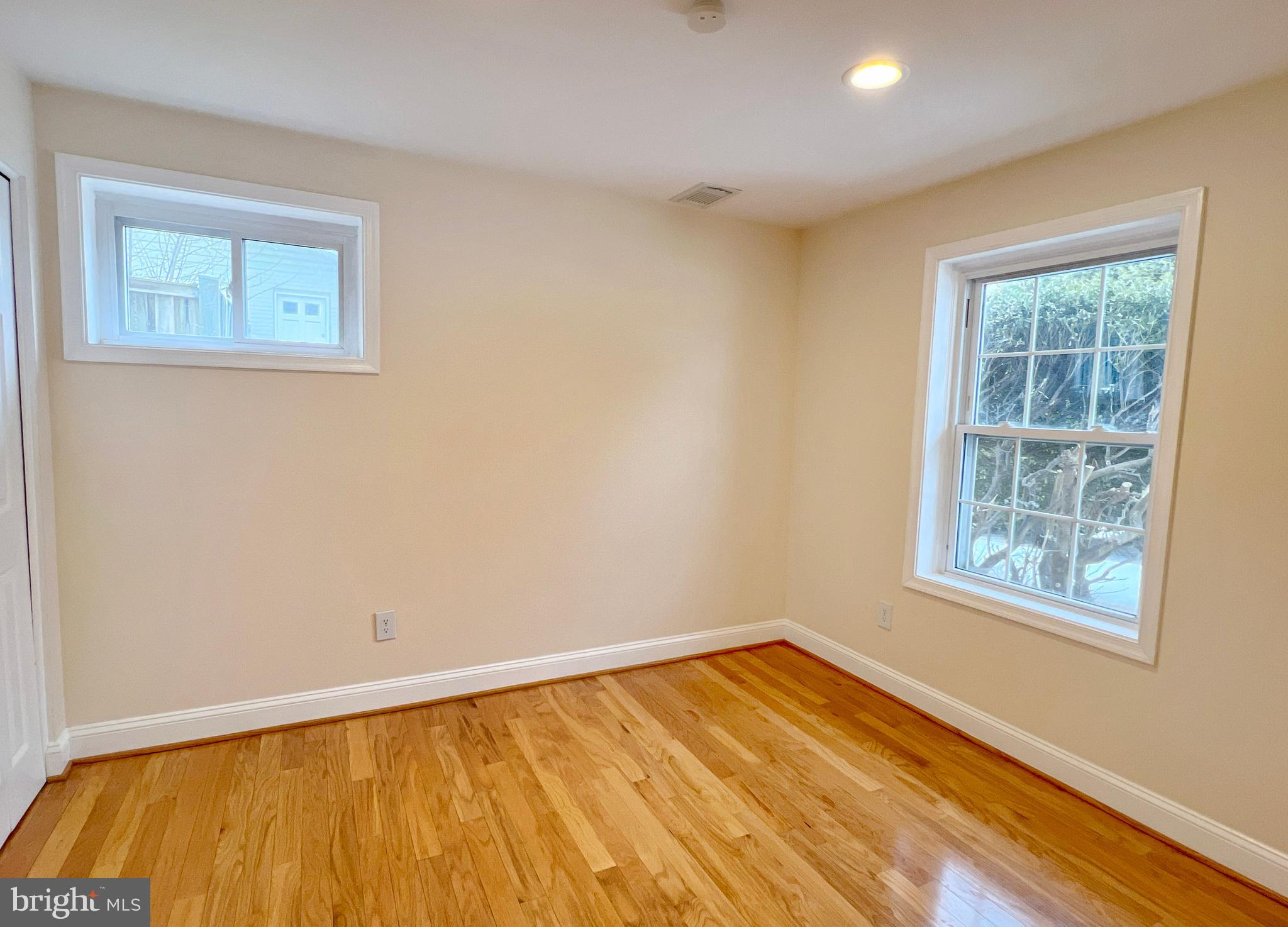 FAIRVIEW ESTATES - Residential