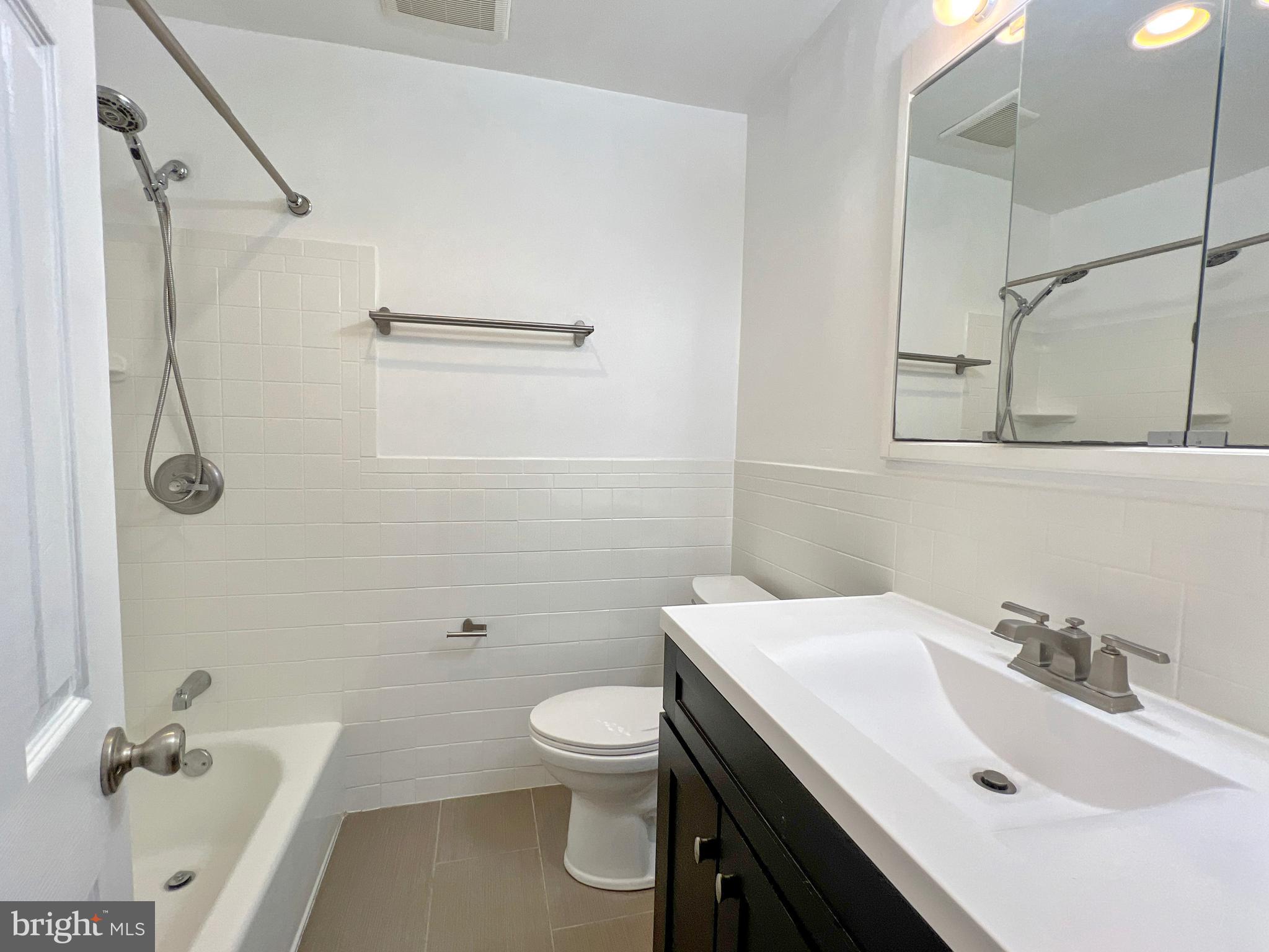 FAIRVIEW ESTATES - Residential