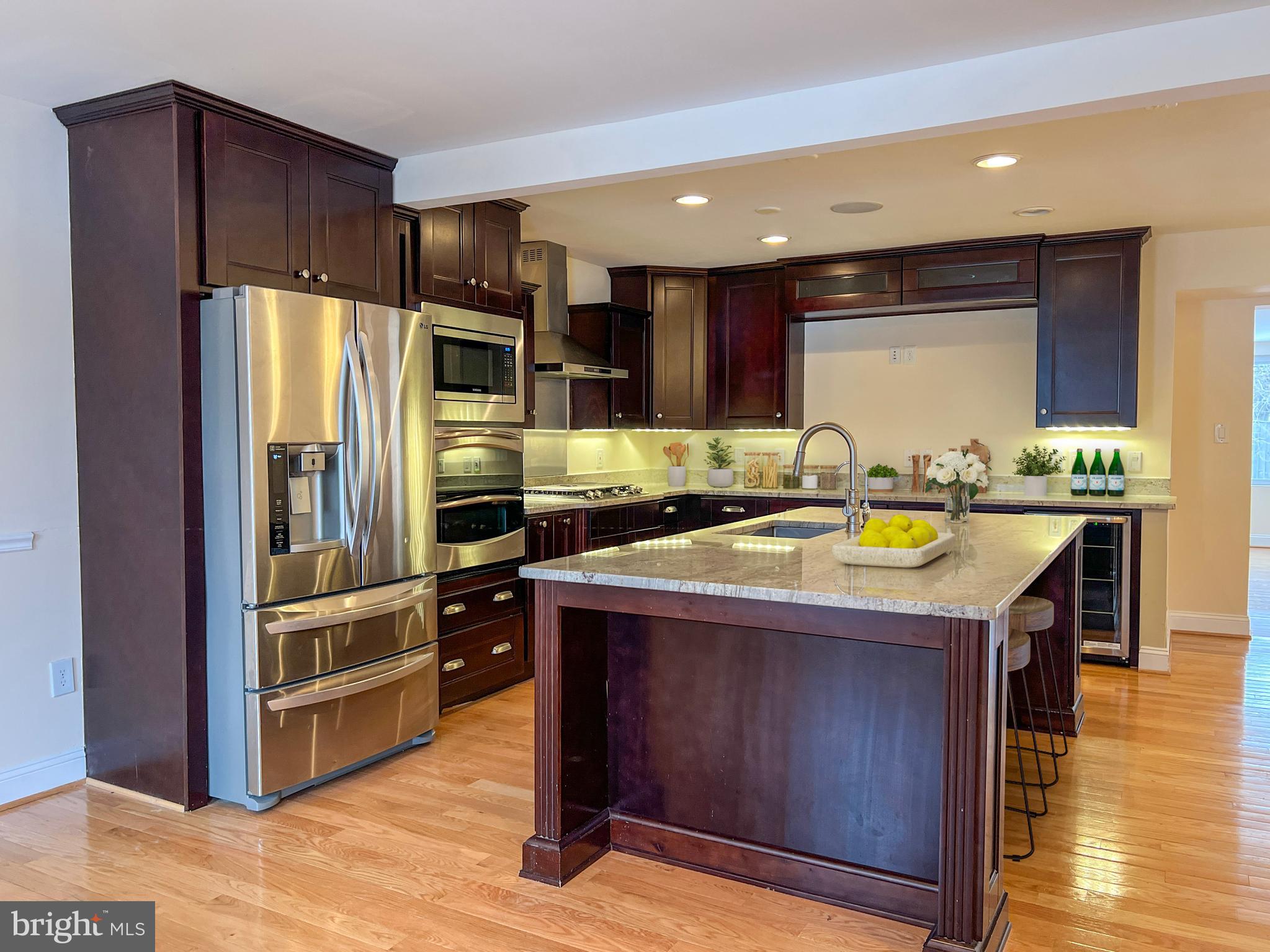 FAIRVIEW ESTATES - Residential