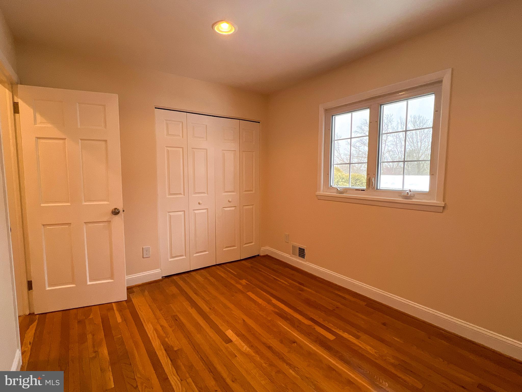 FAIRVIEW ESTATES - Residential