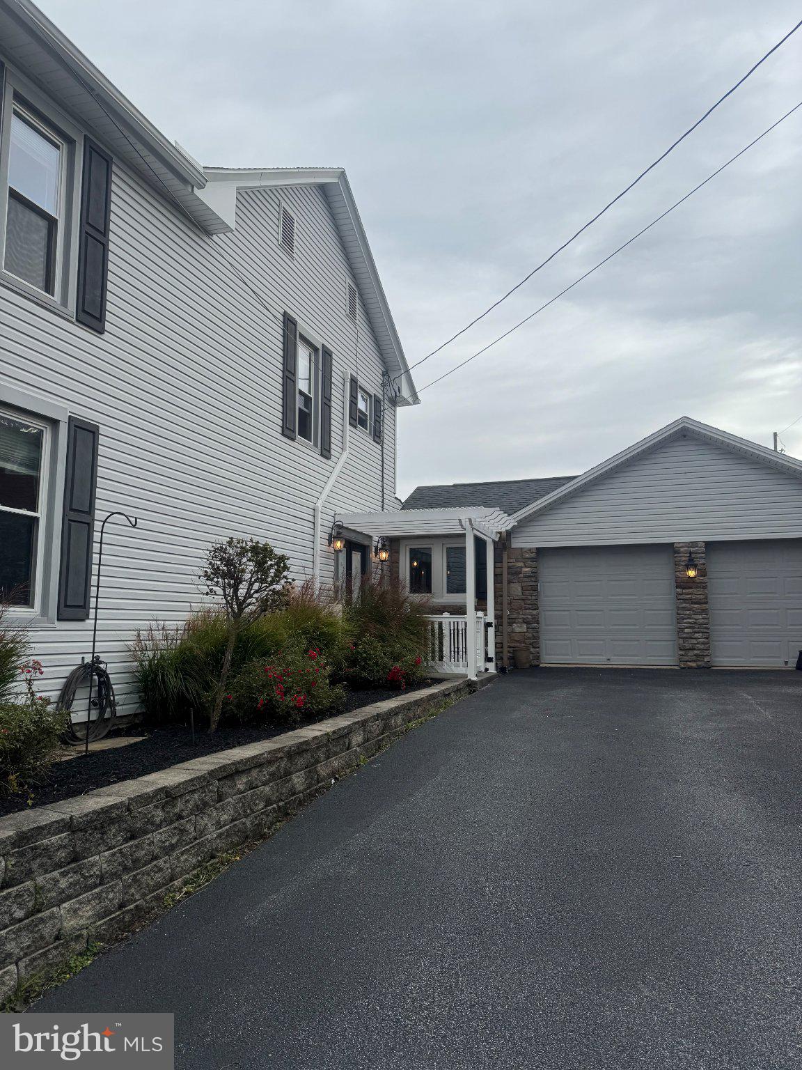 149 S 2ND STREET