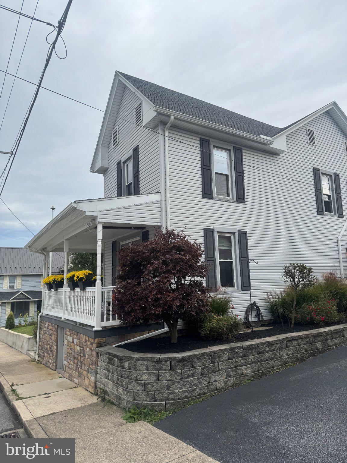 149 S 2ND STREET