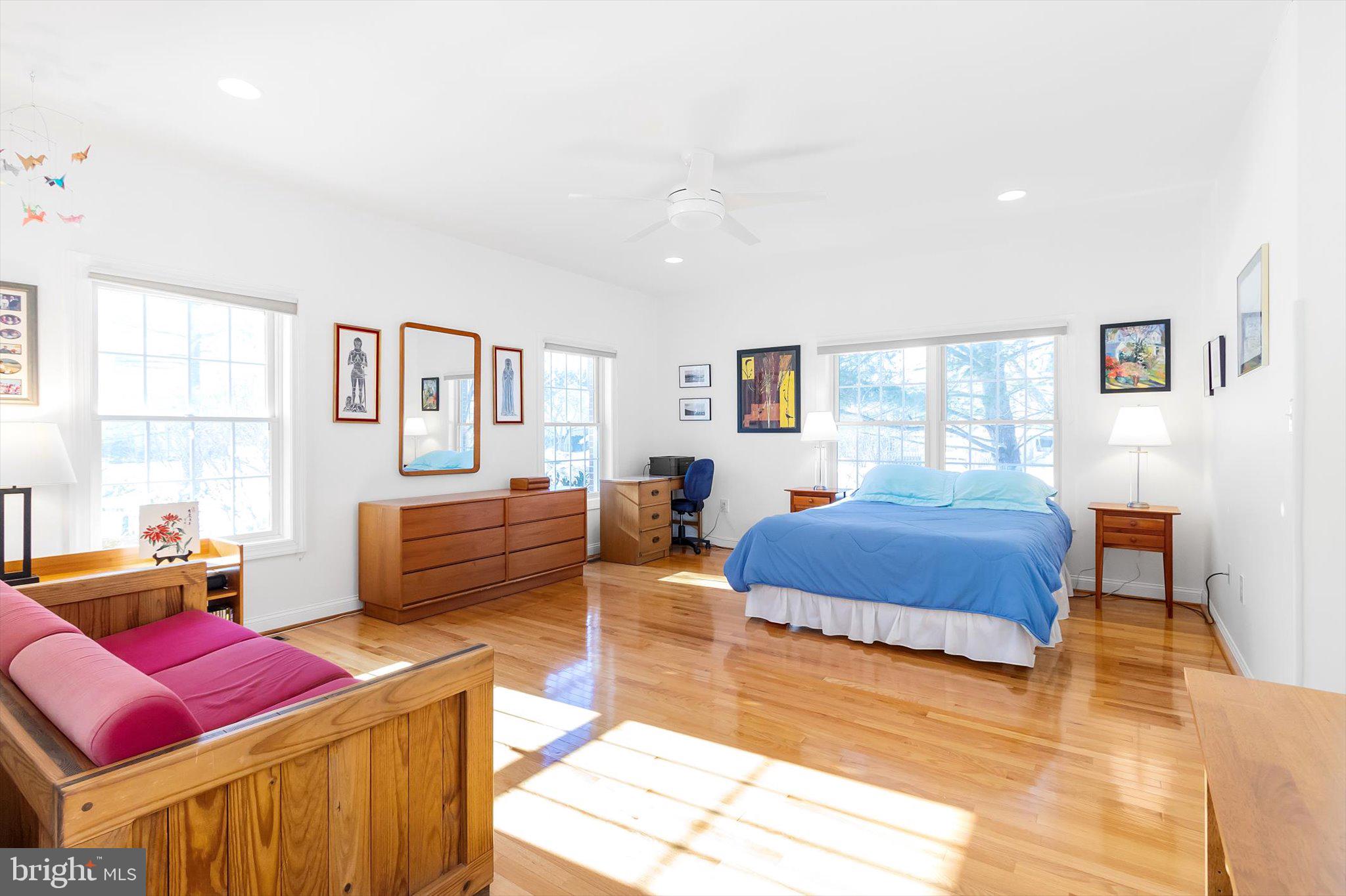 FERNBANK - Residential