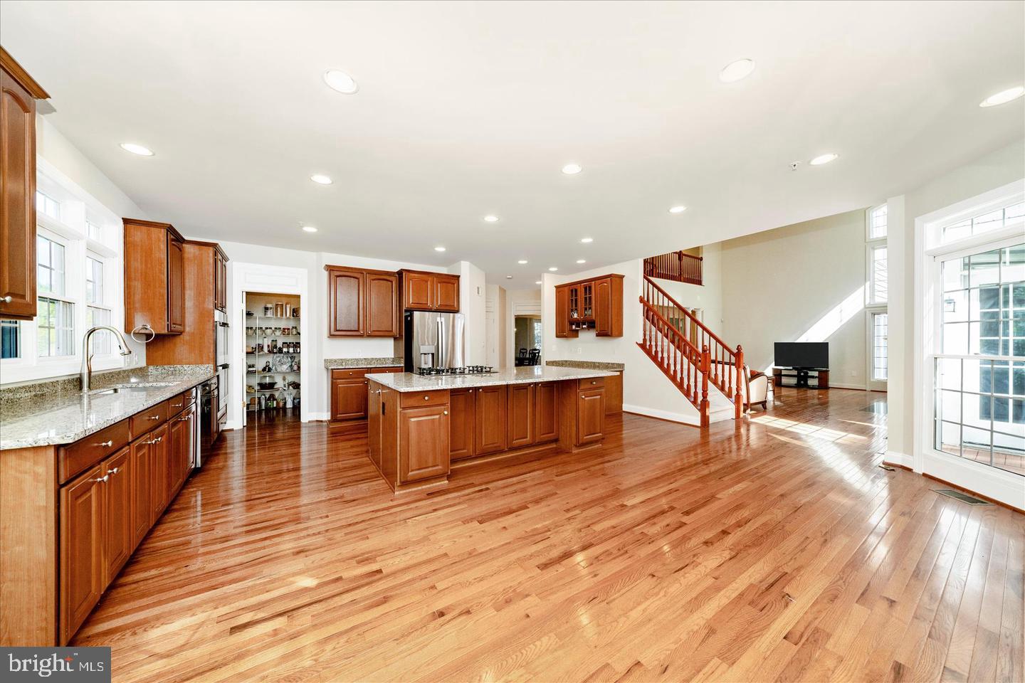 7011 CYPRESS HILL DRIVE