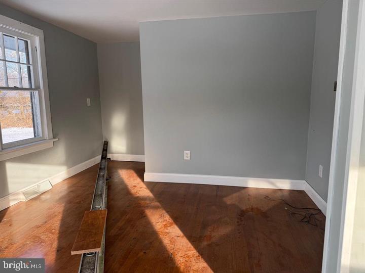 1573 S DELSEA DRIVE SOUTH