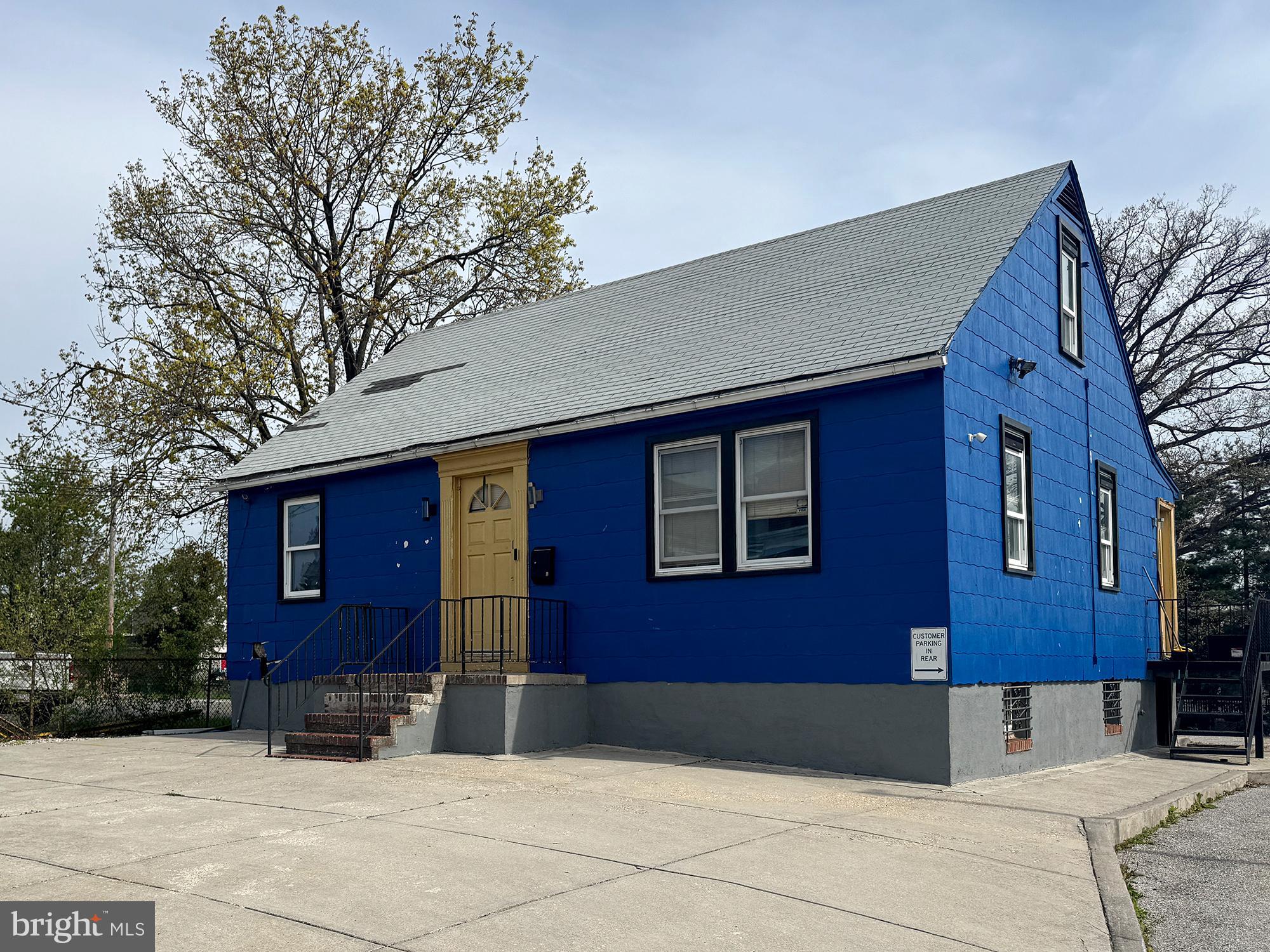 CATONSVILLE - Commercial Sale