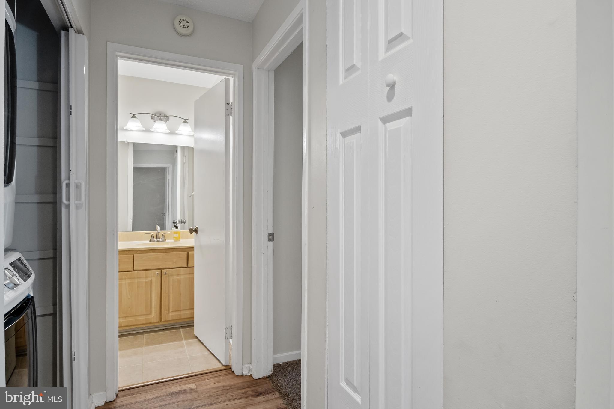 VILLARIDGE - Residential Lease