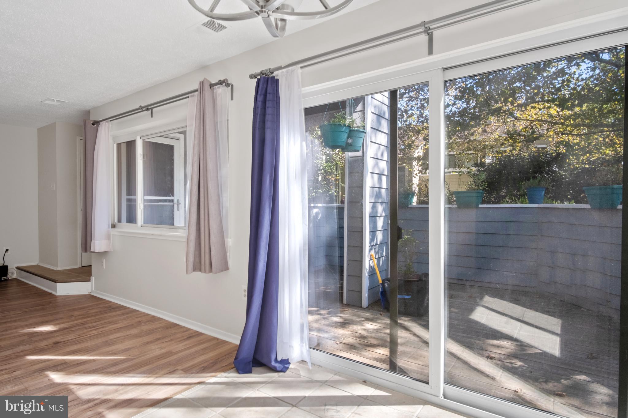 VILLARIDGE - Residential Lease