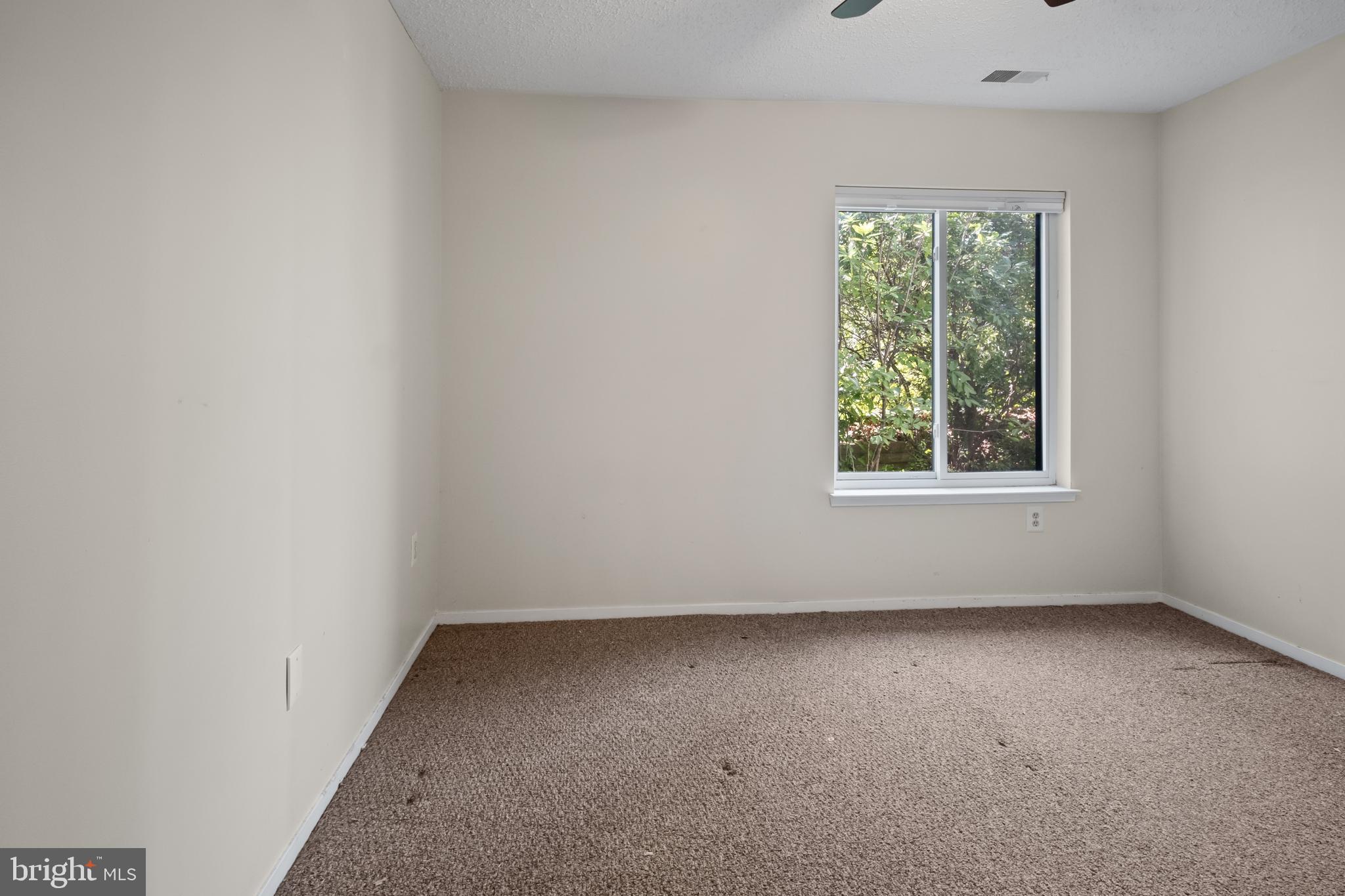 VILLARIDGE - Residential Lease