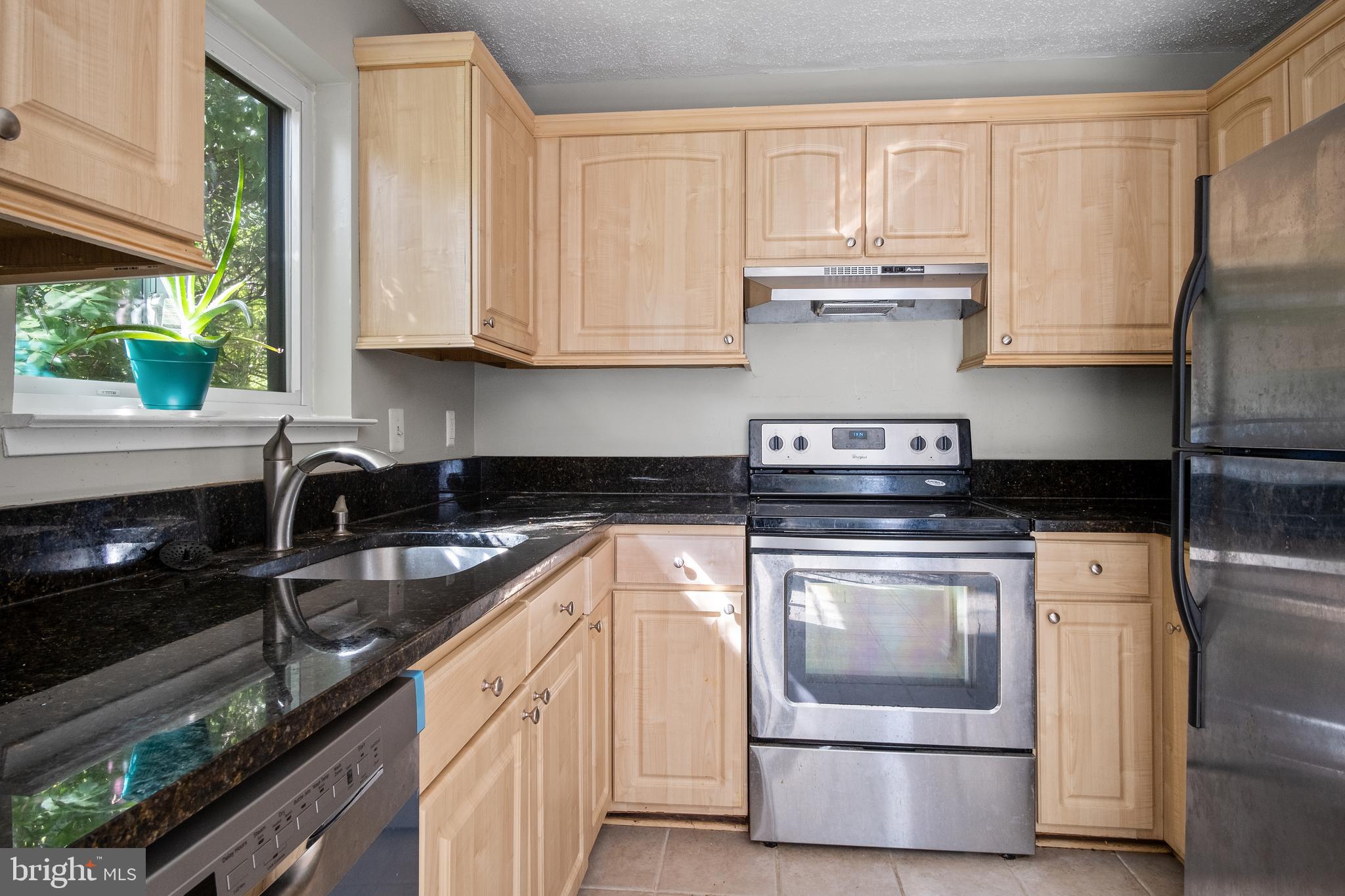 VILLARIDGE - Residential Lease