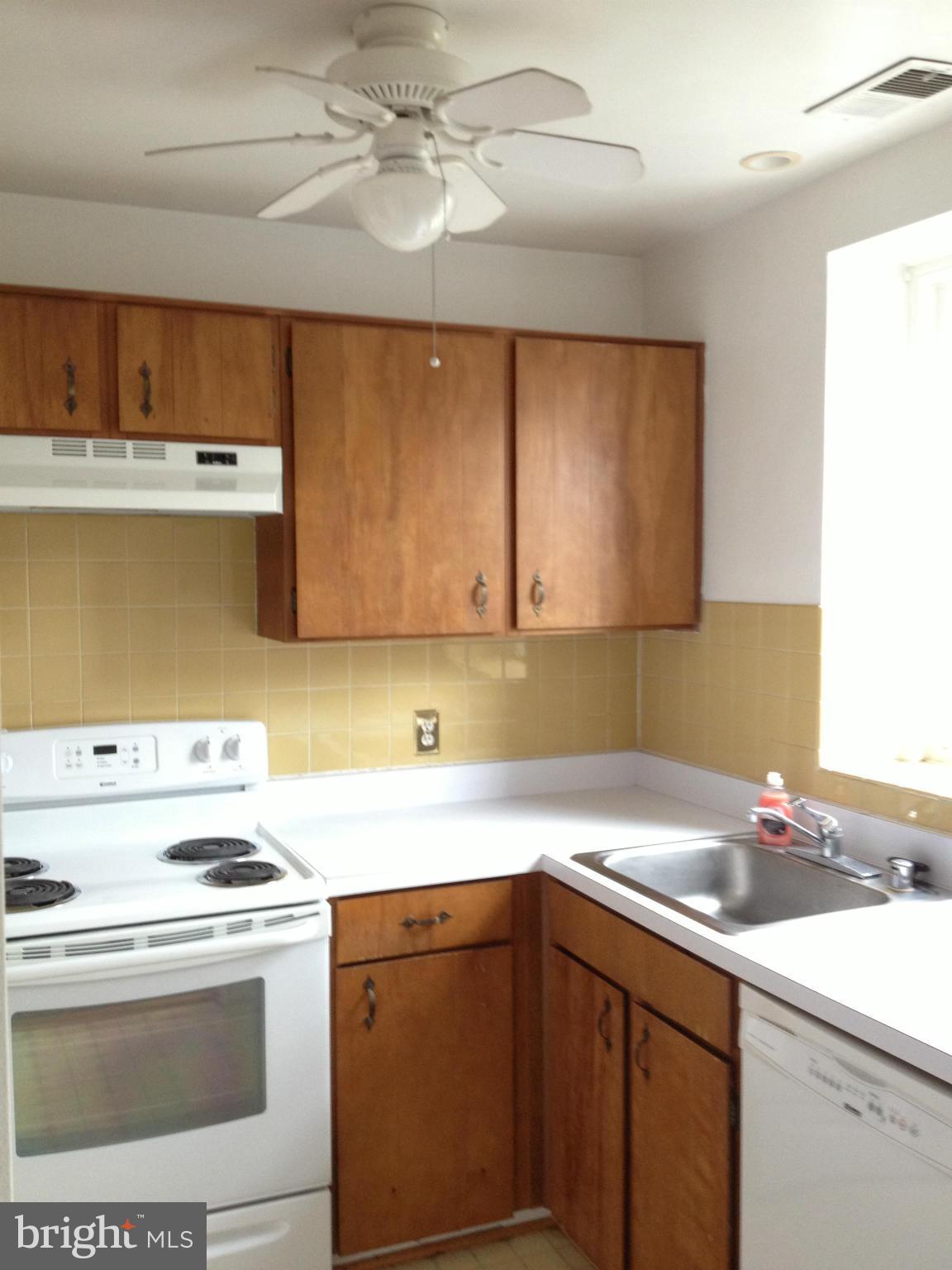 FAIRLINGTON VILLAGES - Residential Lease