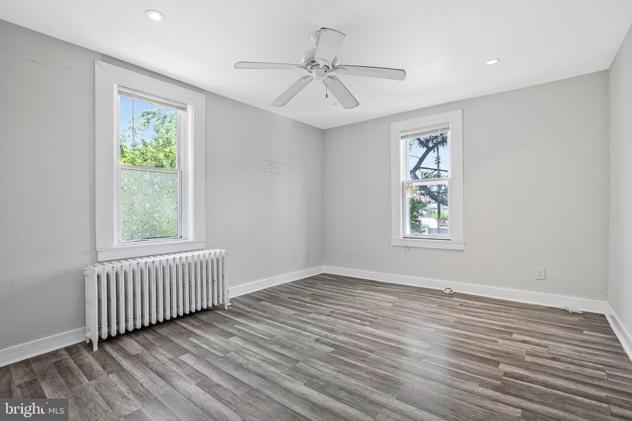 BROOKLYN - Residential