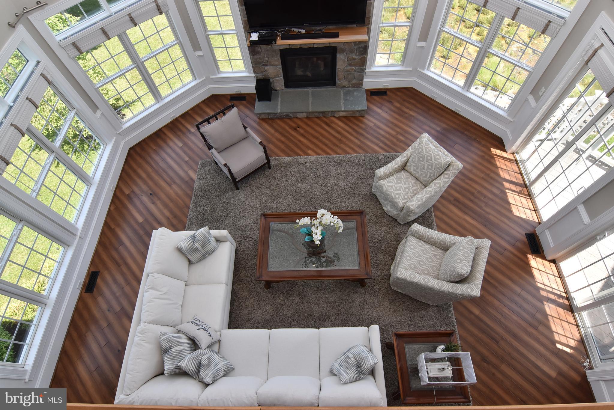 SEAPOINTE - Residential