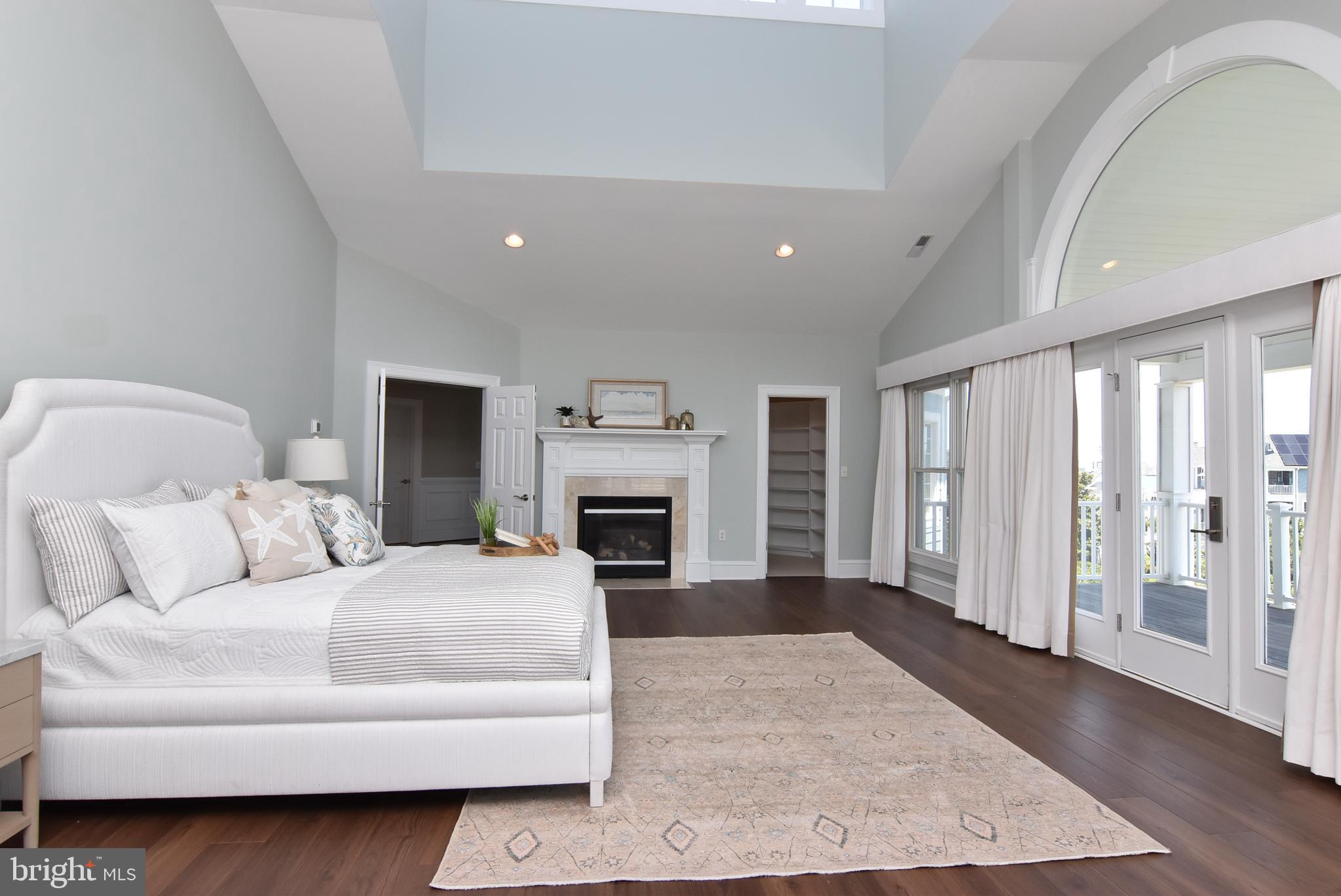 SEAPOINTE - Residential