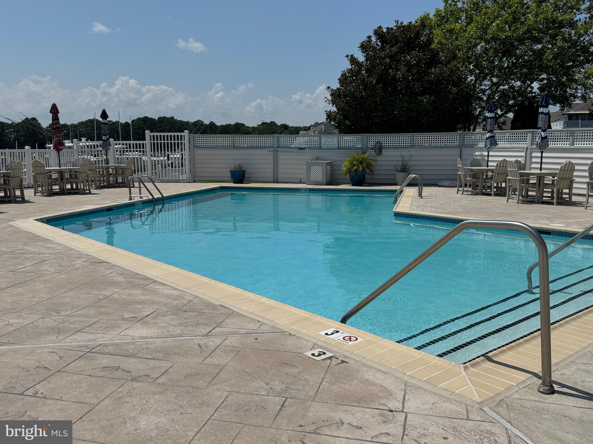 SEAPOINTE - Residential