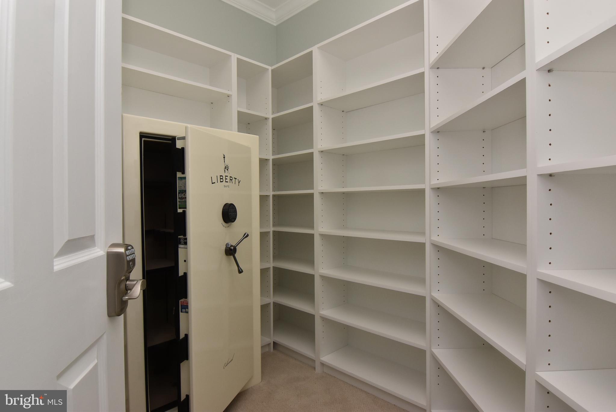 SEAPOINTE - Residential