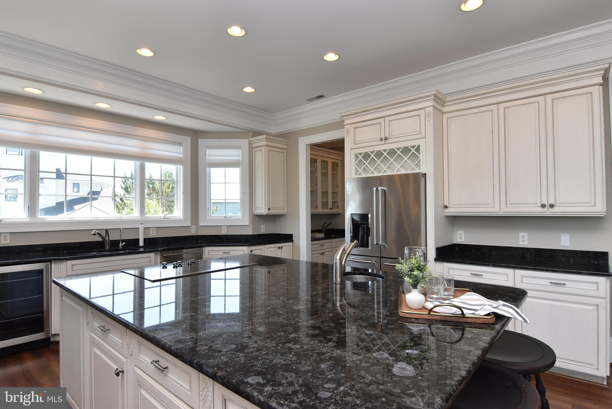 SEAPOINTE - Residential