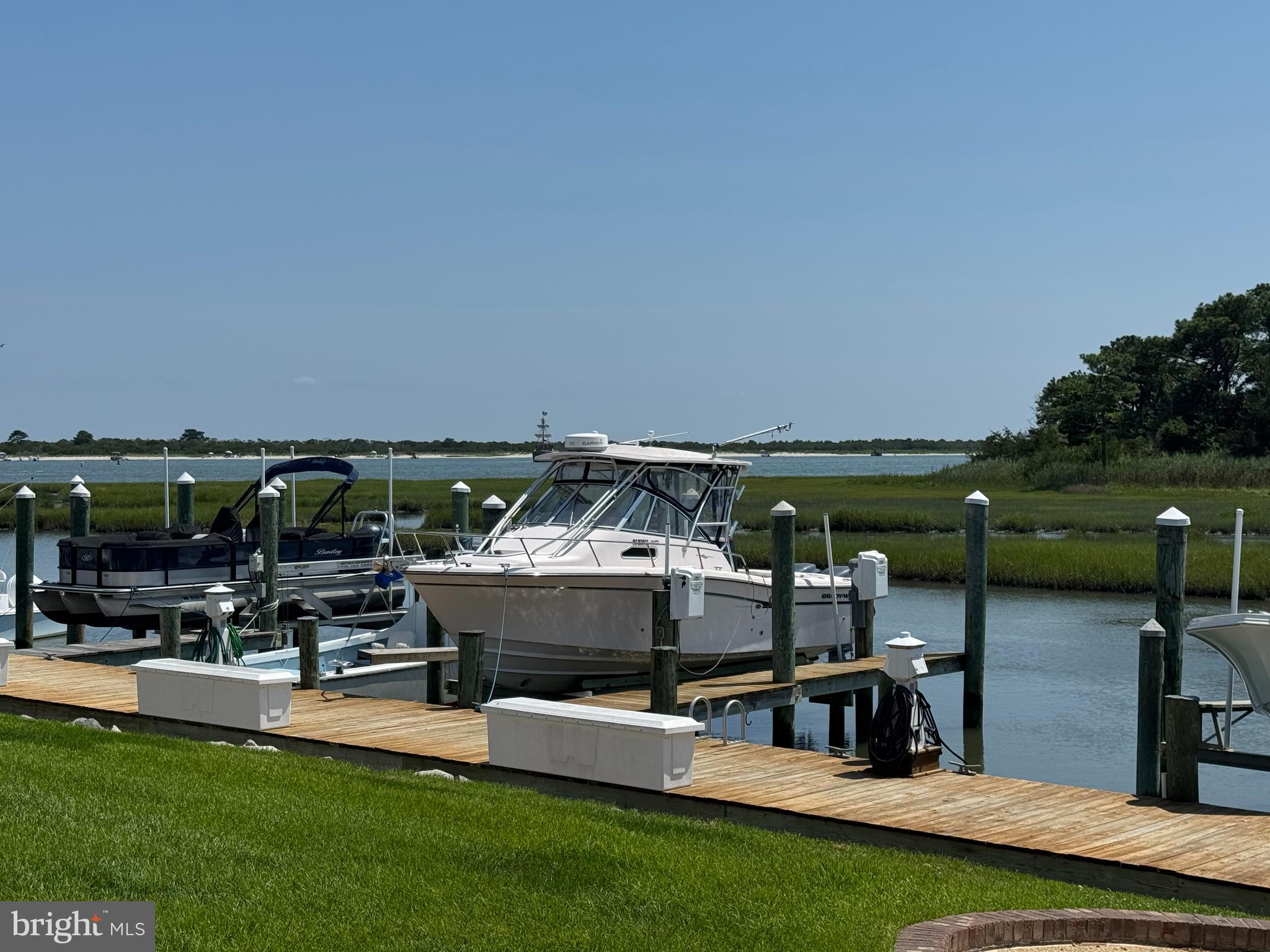 SEAPOINTE - Residential