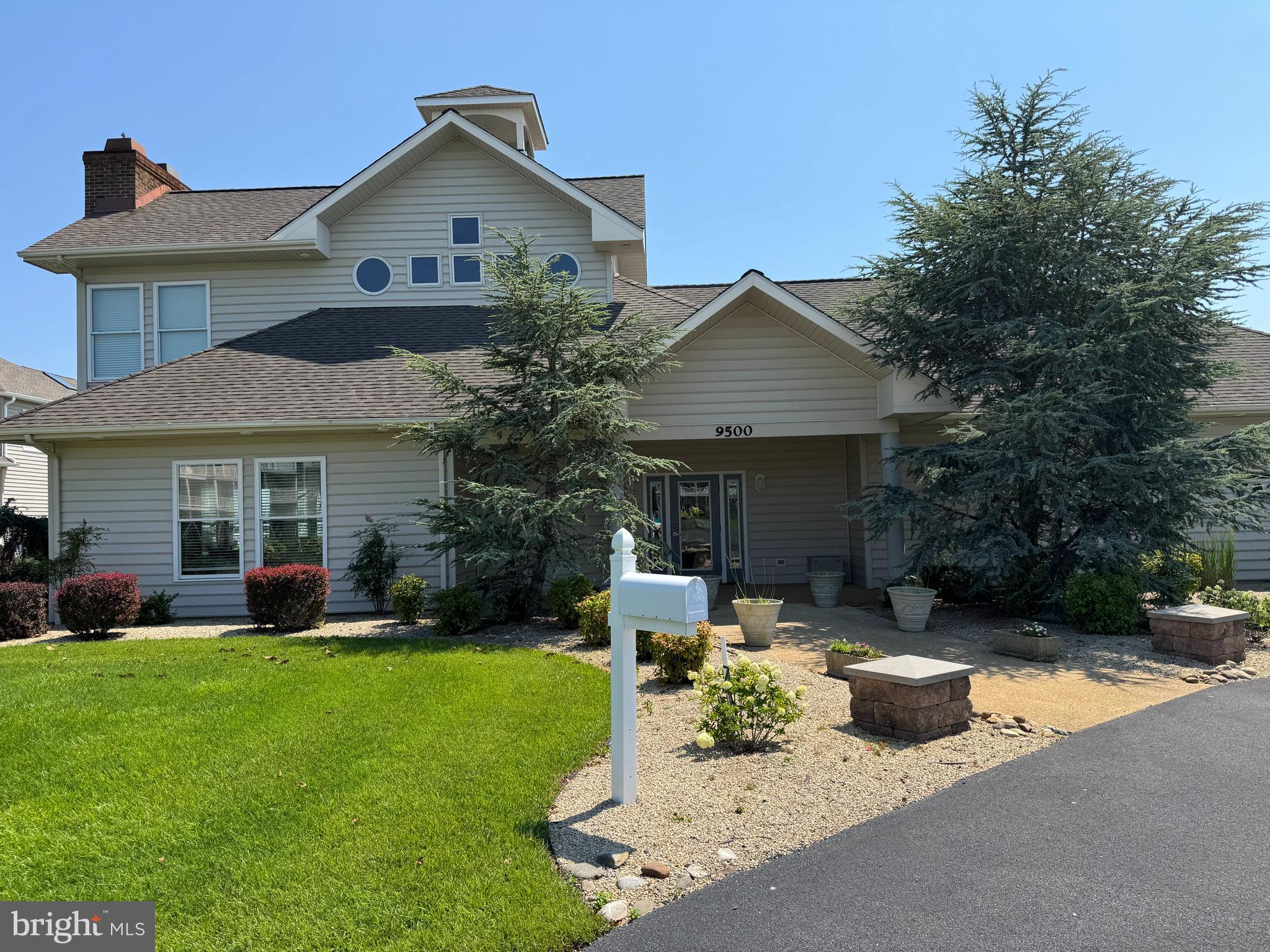 SEAPOINTE - Residential