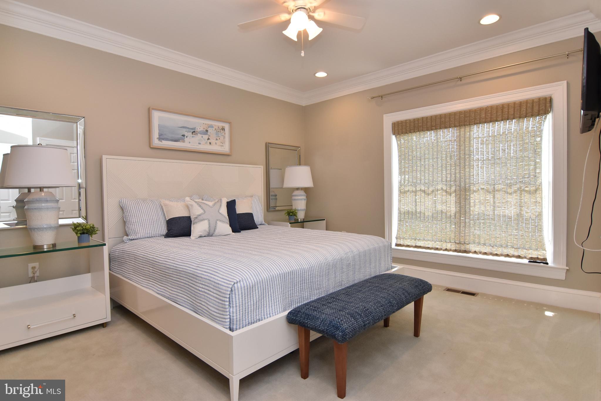 SEAPOINTE - Residential