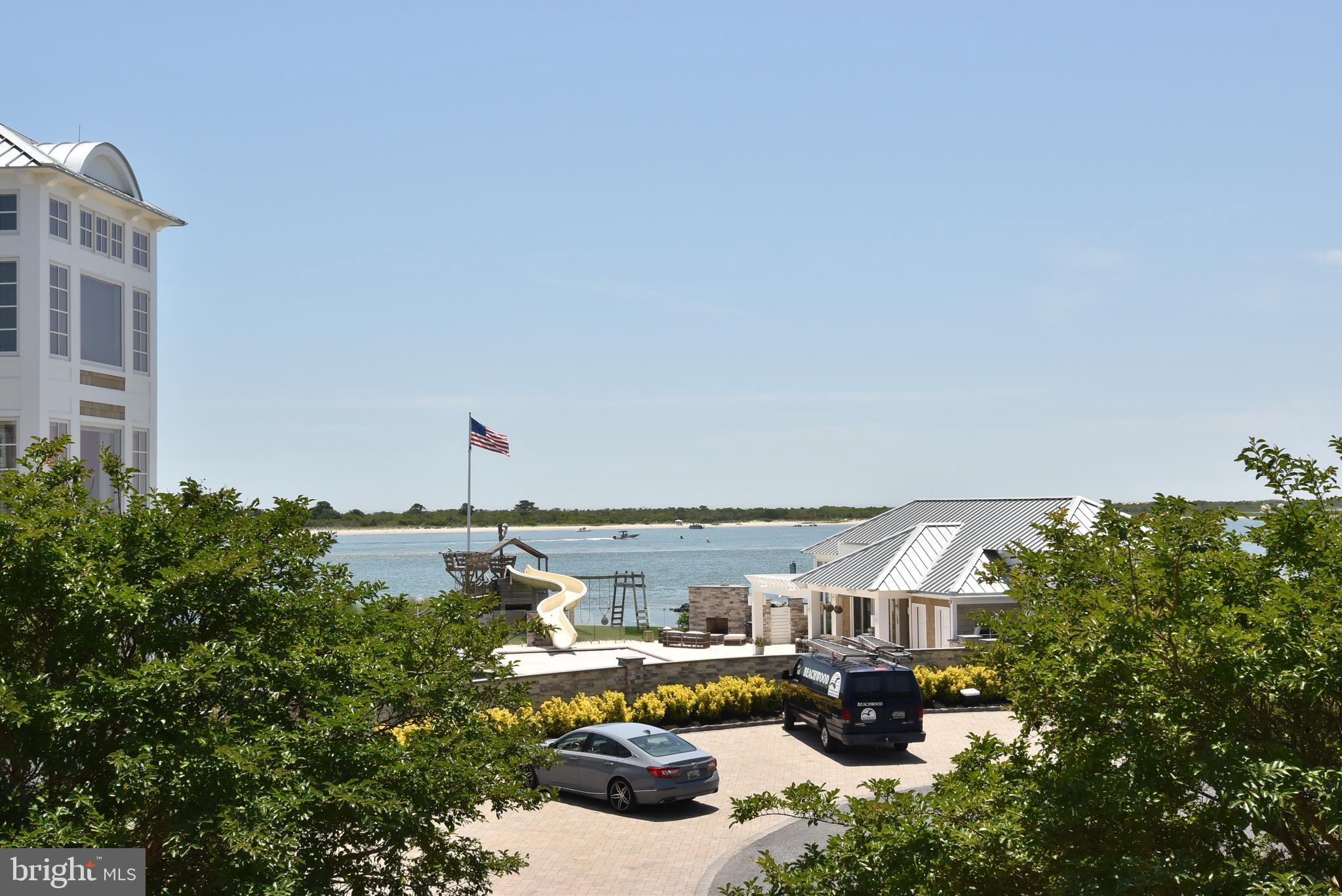 SEAPOINTE - Residential