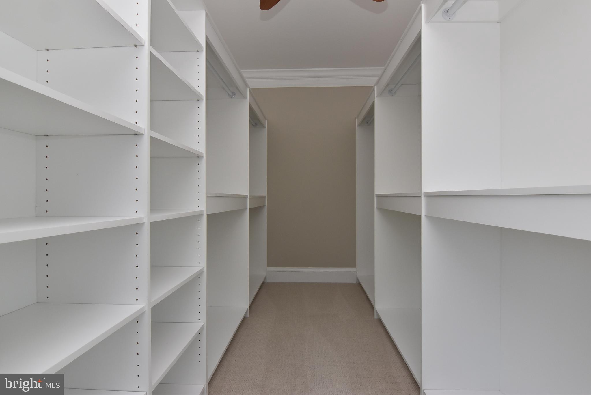 SEAPOINTE - Residential