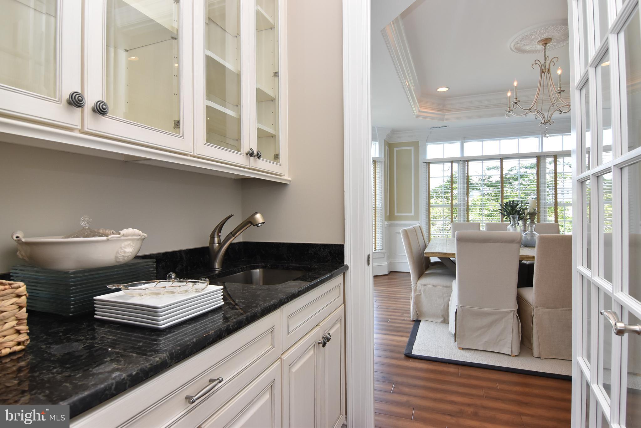 SEAPOINTE - Residential