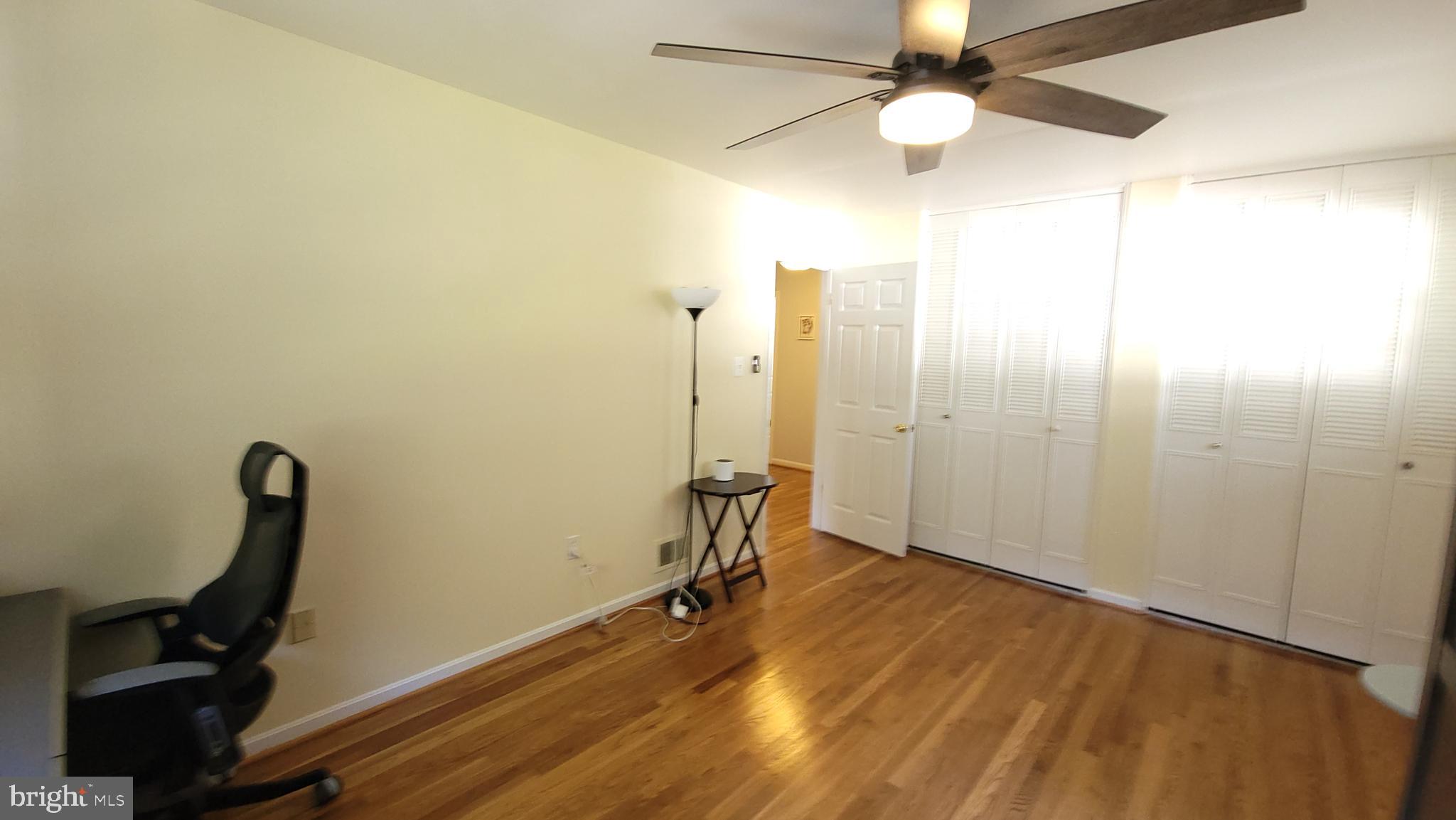 KINGS PARK WEST - Residential