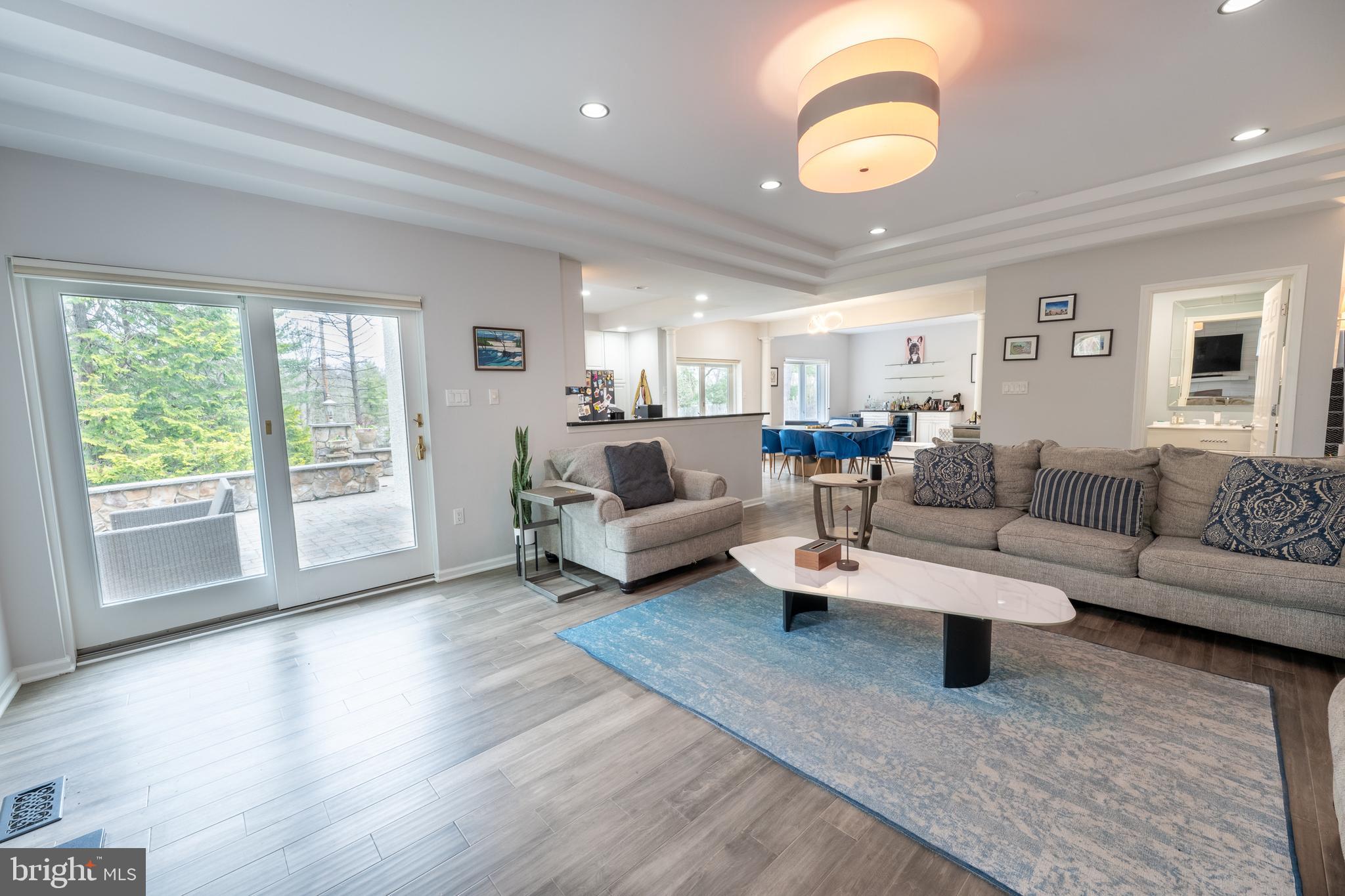 2113 BARREN HILL ROAD